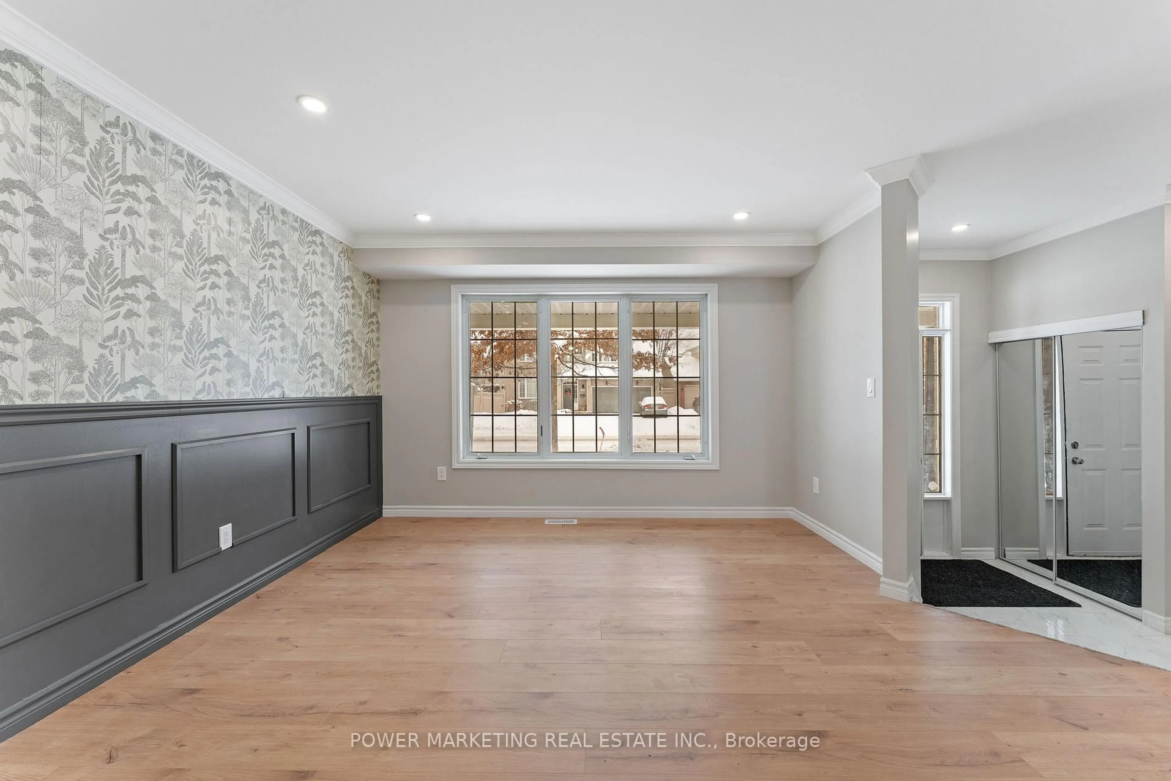 Unknown for 730 Scala Ave, Orleans Ontario K4A 4N8