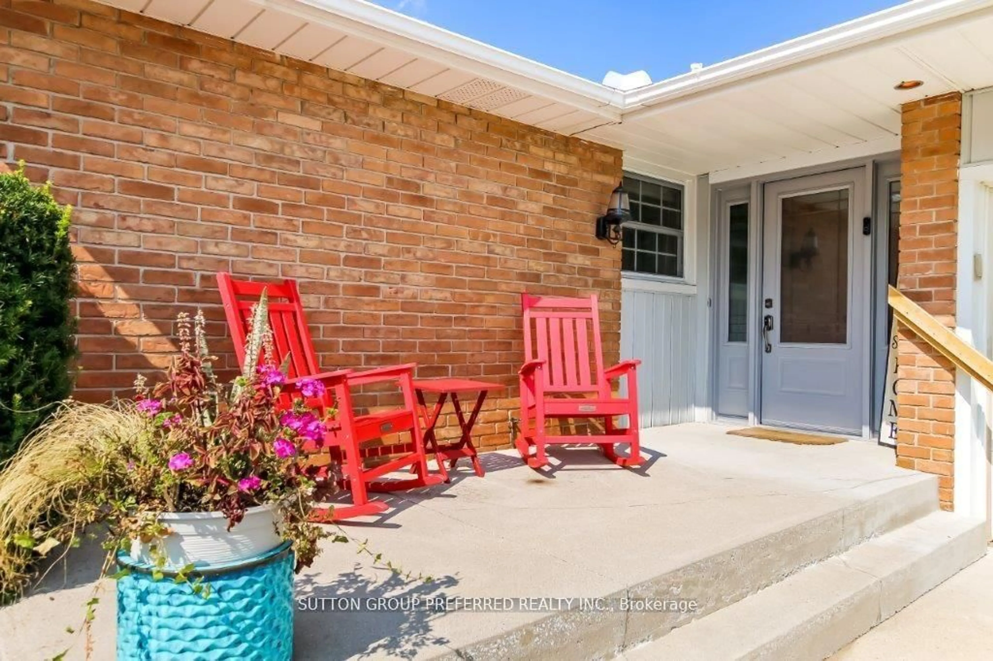 Patio, street for 14 Cowan Ave, London South Ontario N6C 4E6