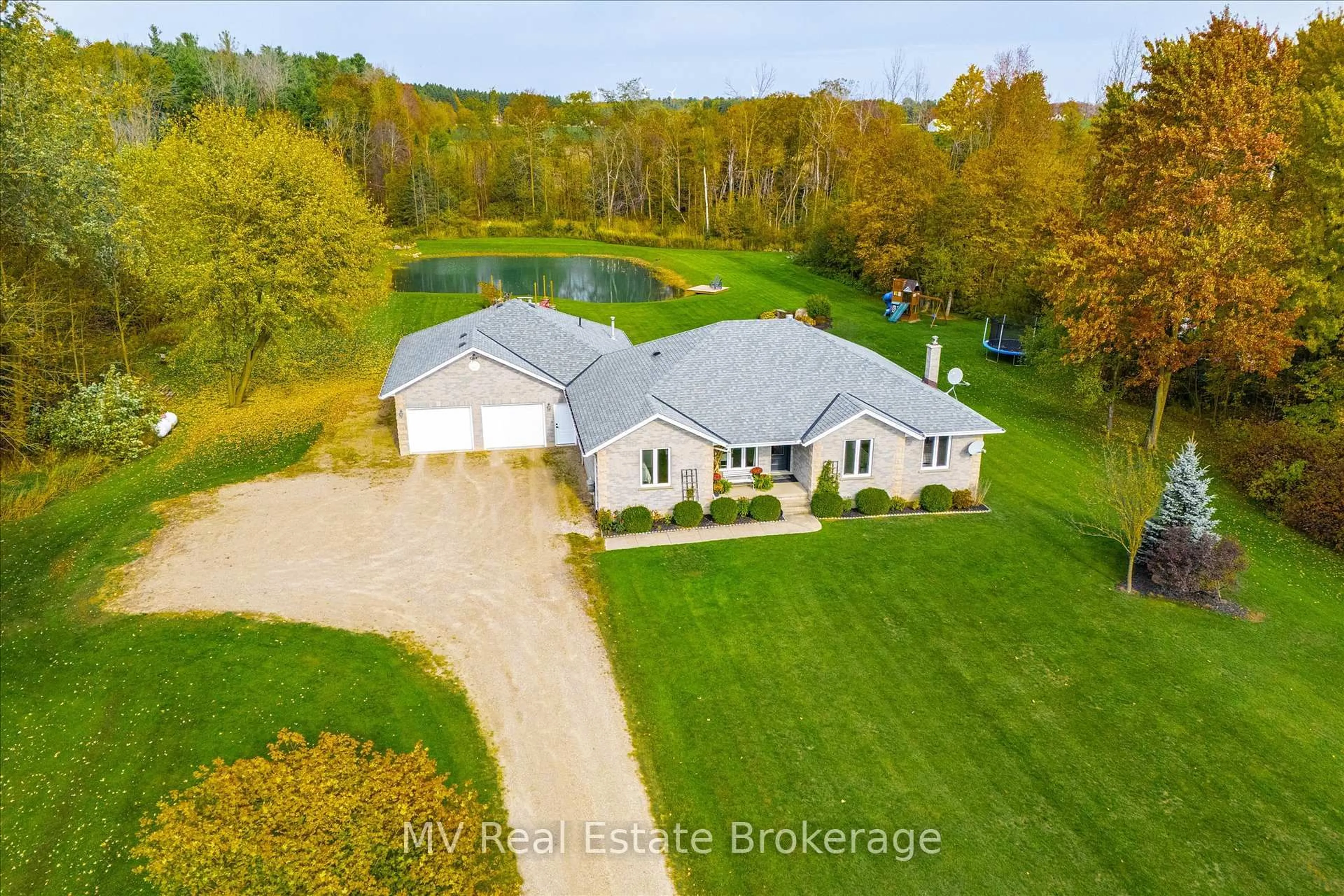 A pic from outside/outdoor area/front of a property/back of a property/a pic from drone, water/lake/river/ocean view for 7003 Beatty Line, Centre Wellington Ontario N1M 2W3