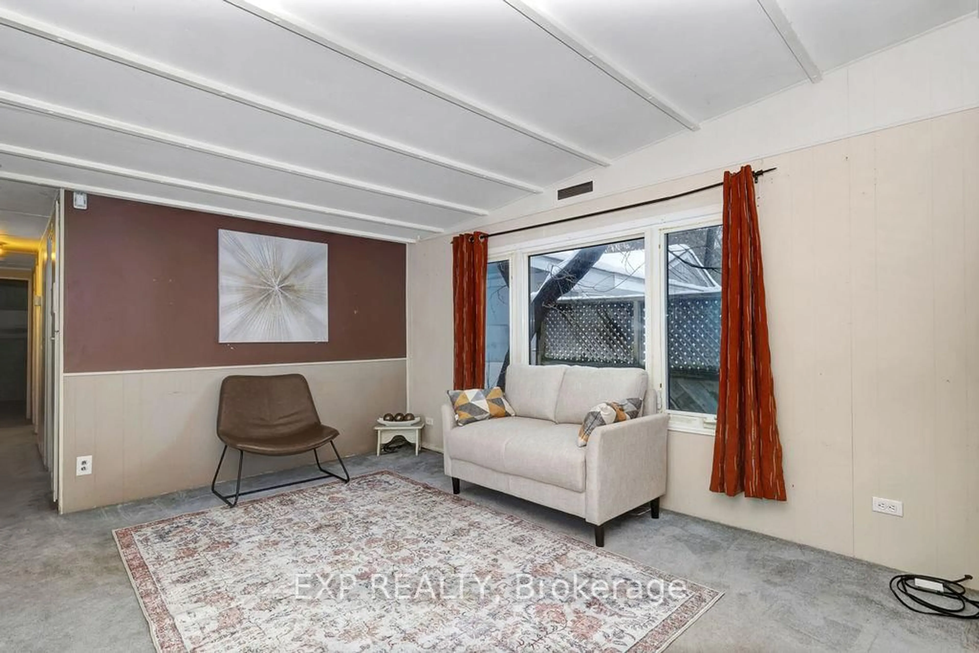 Living room with furniture, unknown for 9 Dell Ave, Ottawa Ontario K2H 7R4