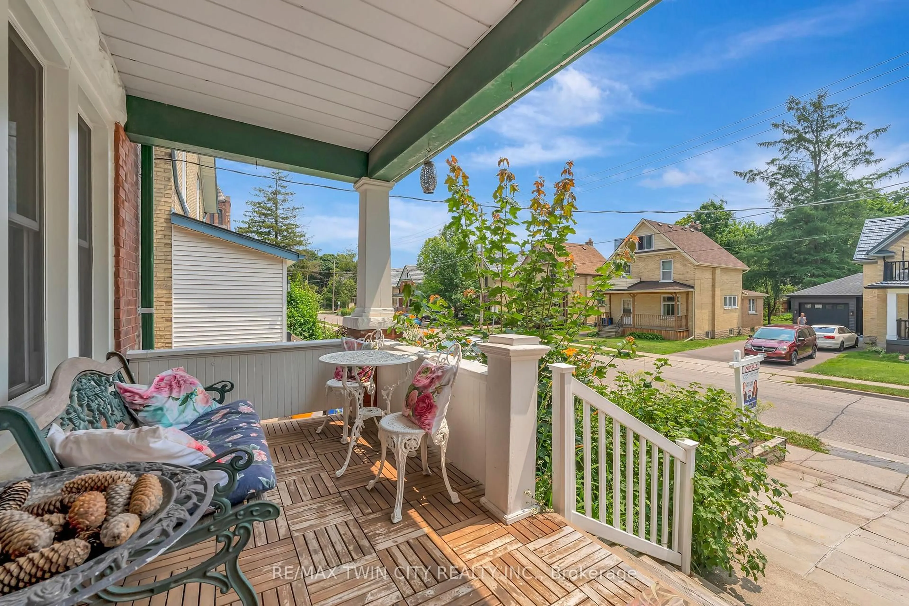 Patio, unknown for 42 Shanley St, Waterloo Ontario N2H 4N9