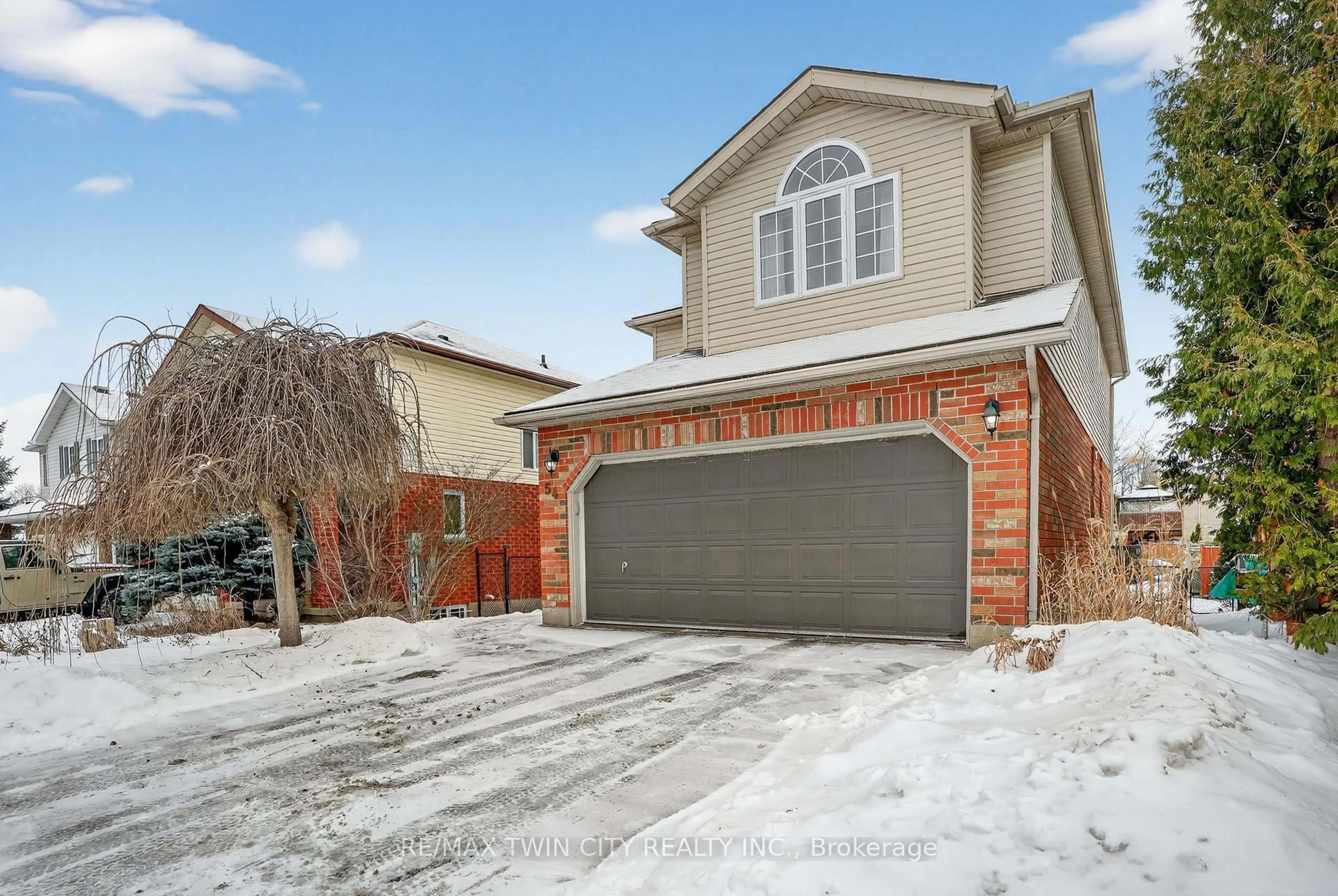 Unknown for 54 Glencliffe Crt, Kitchener Ontario N2B 3X1