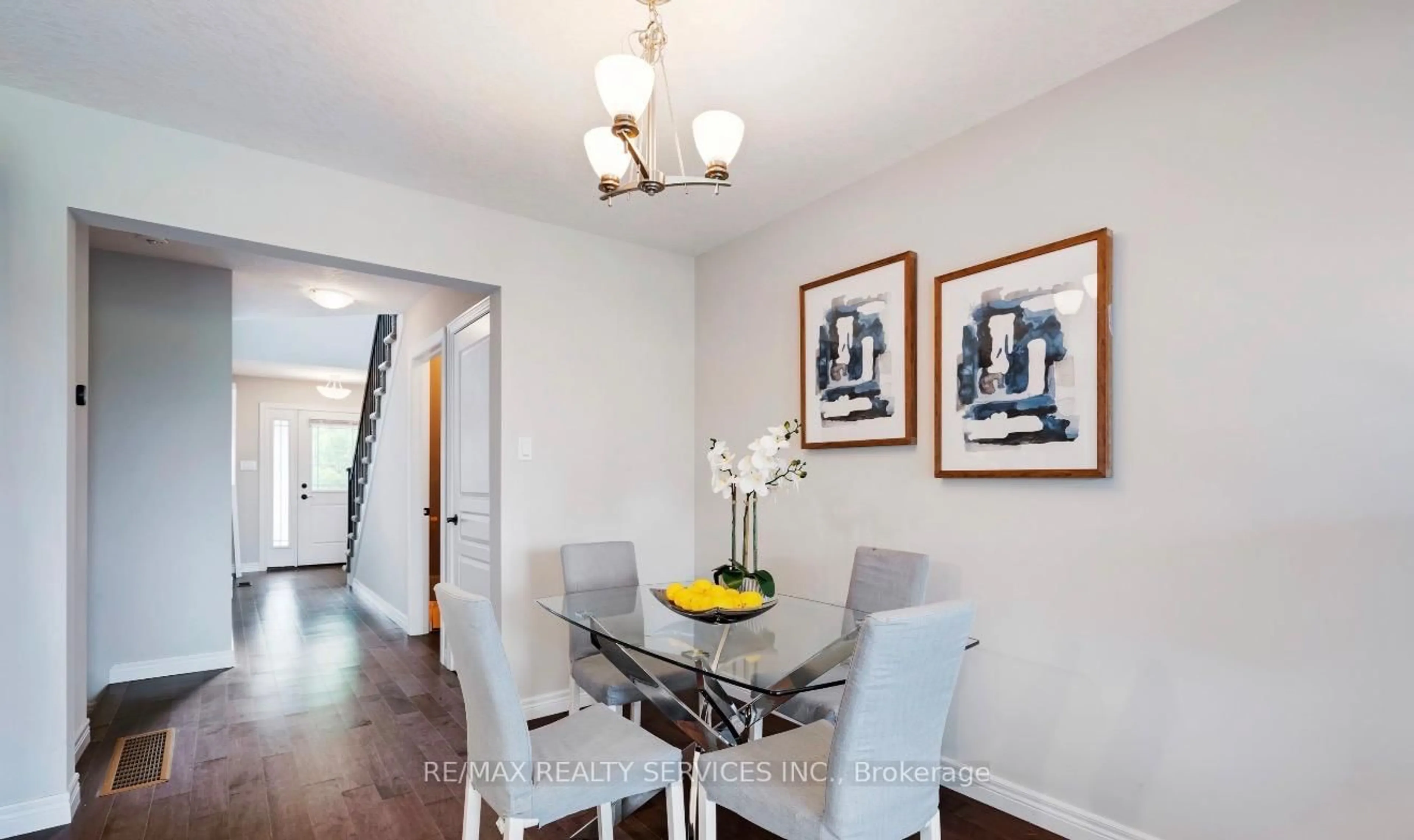 Dining room, wood/laminate floor for 24 Lawson St #28, East Luther Grand Valley Ontario L9W 5S5