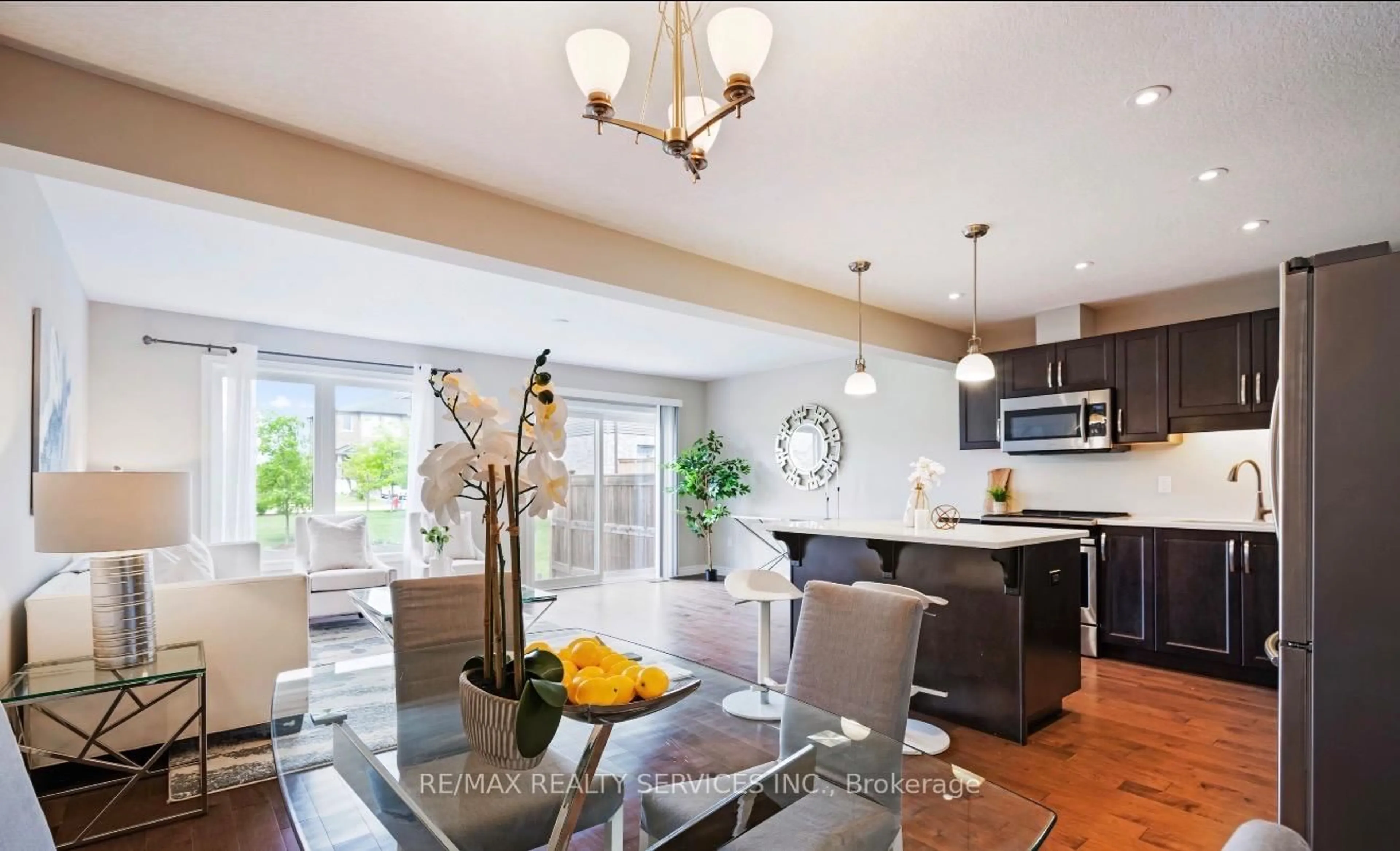 Open concept kitchen, ceramic/tile floor for 24 Lawson St #28, East Luther Grand Valley Ontario L9W 5S5