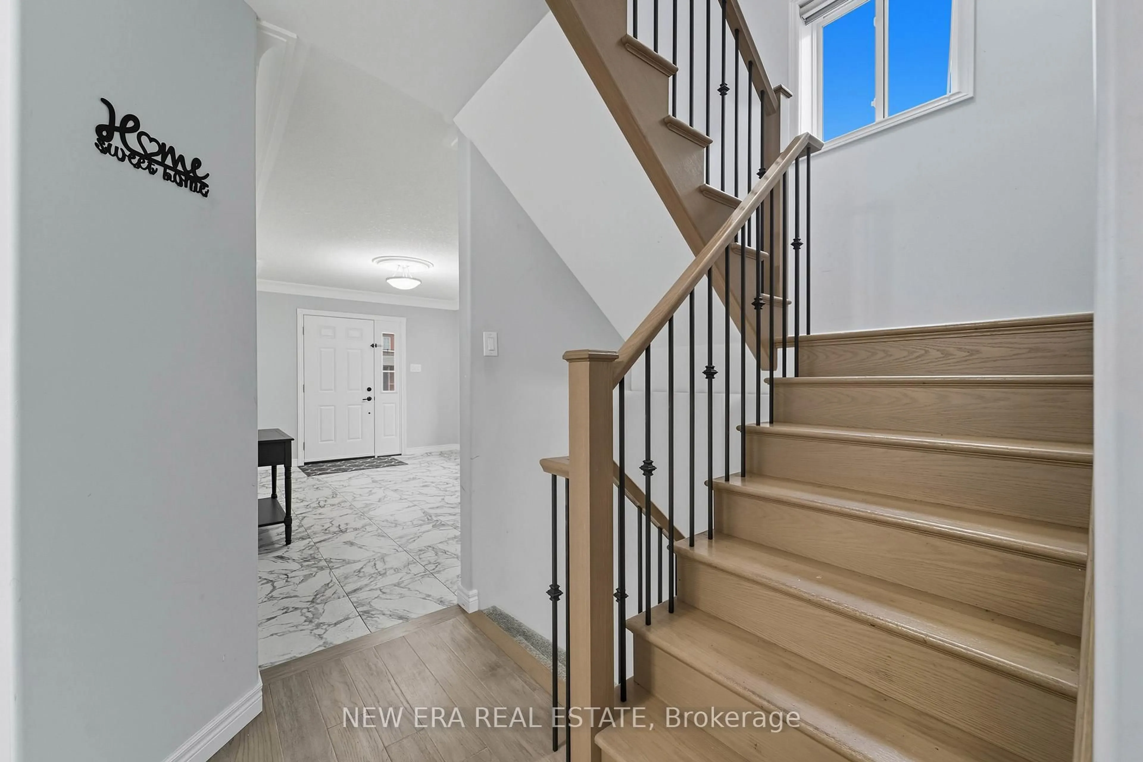 Unknown for 907 Bramford Terr, Peterborough Ontario K9K 0H3