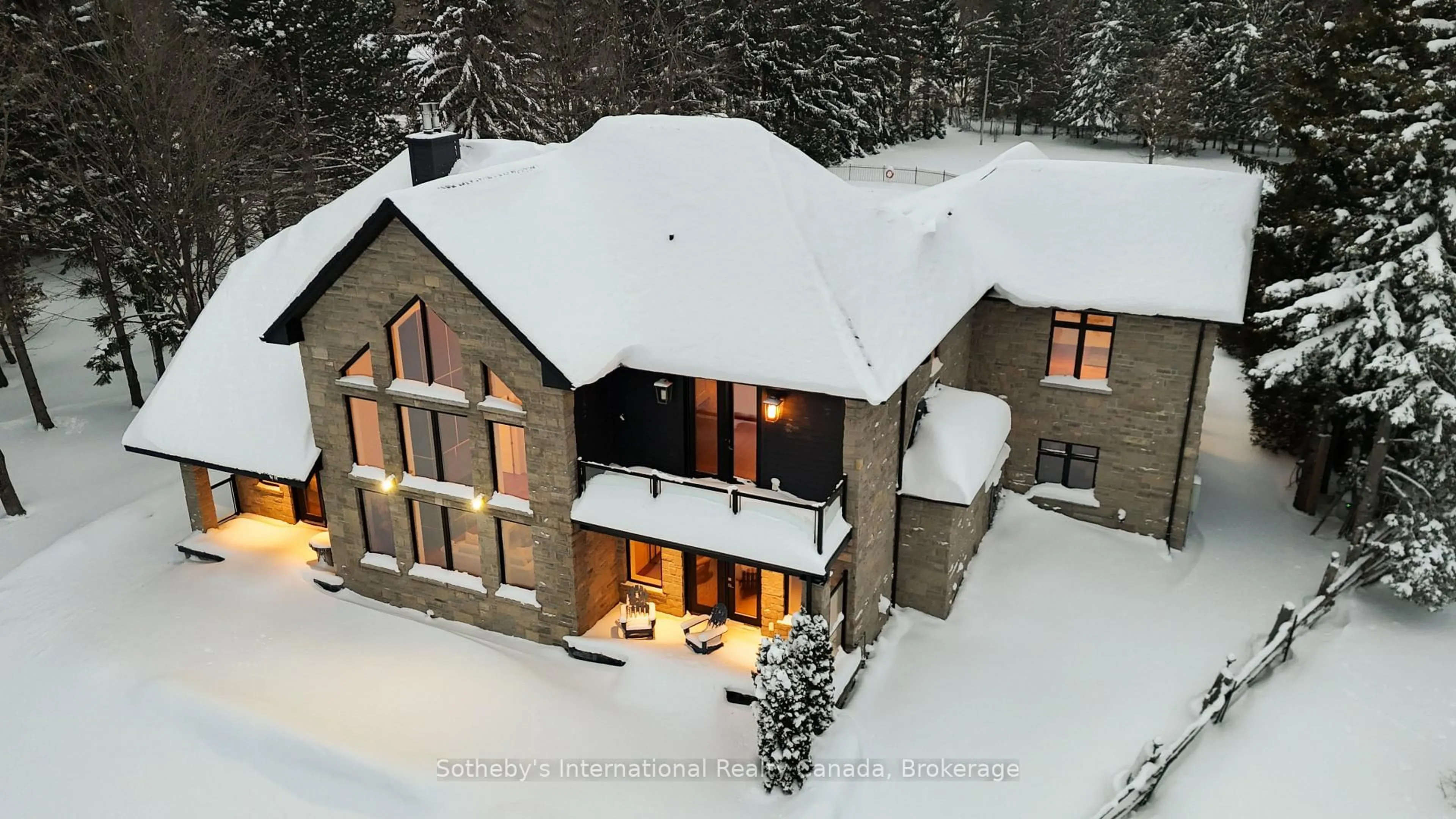 A pic from outside/outdoor area/front of a property/back of a property/a pic from drone, unknown for 107 Maple Lane, Blue Mountains Ontario N0H 2E0