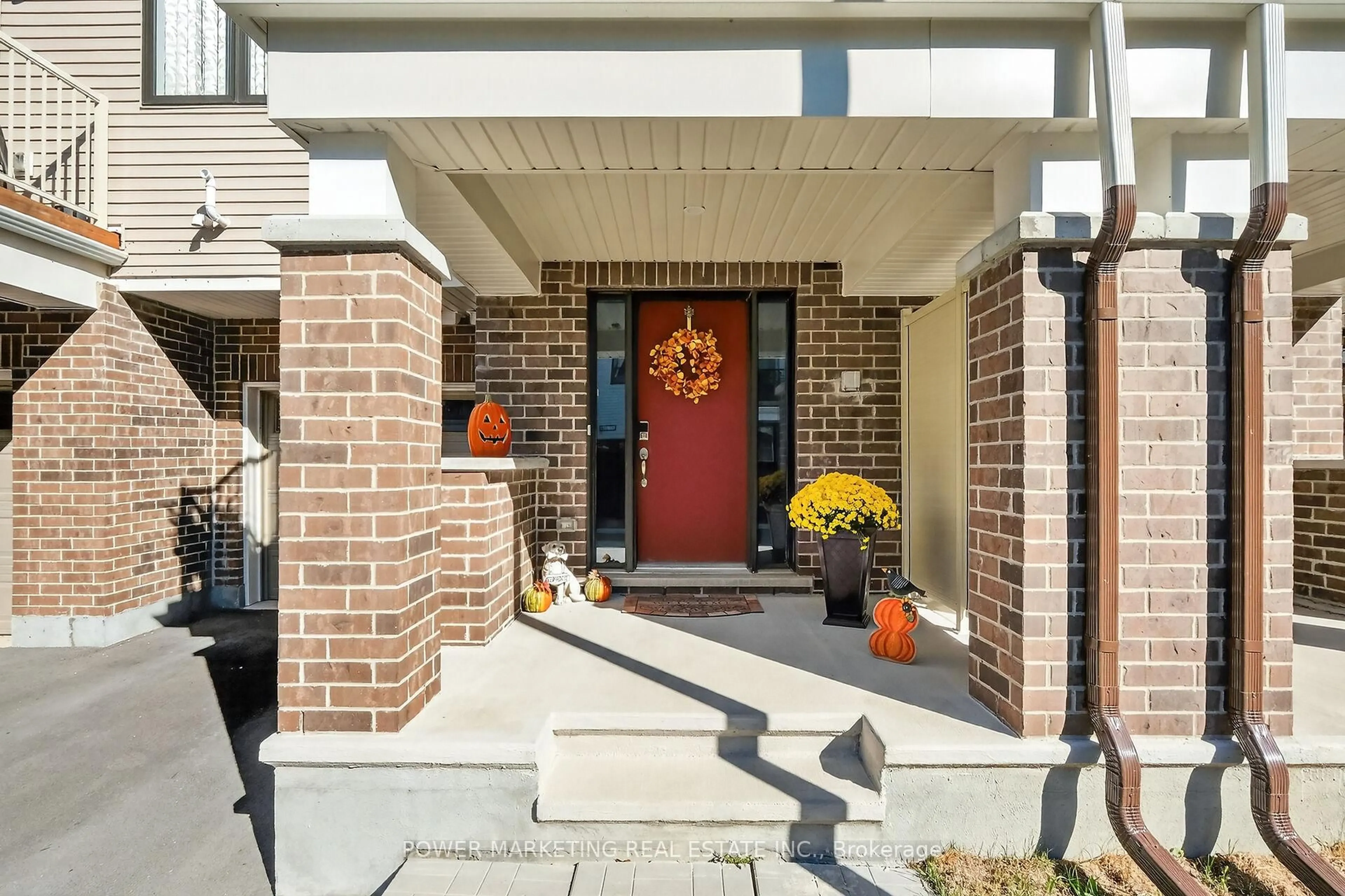 Unknown for 715 HYDRUS Private, Ottawa Ontario K2J 7B2