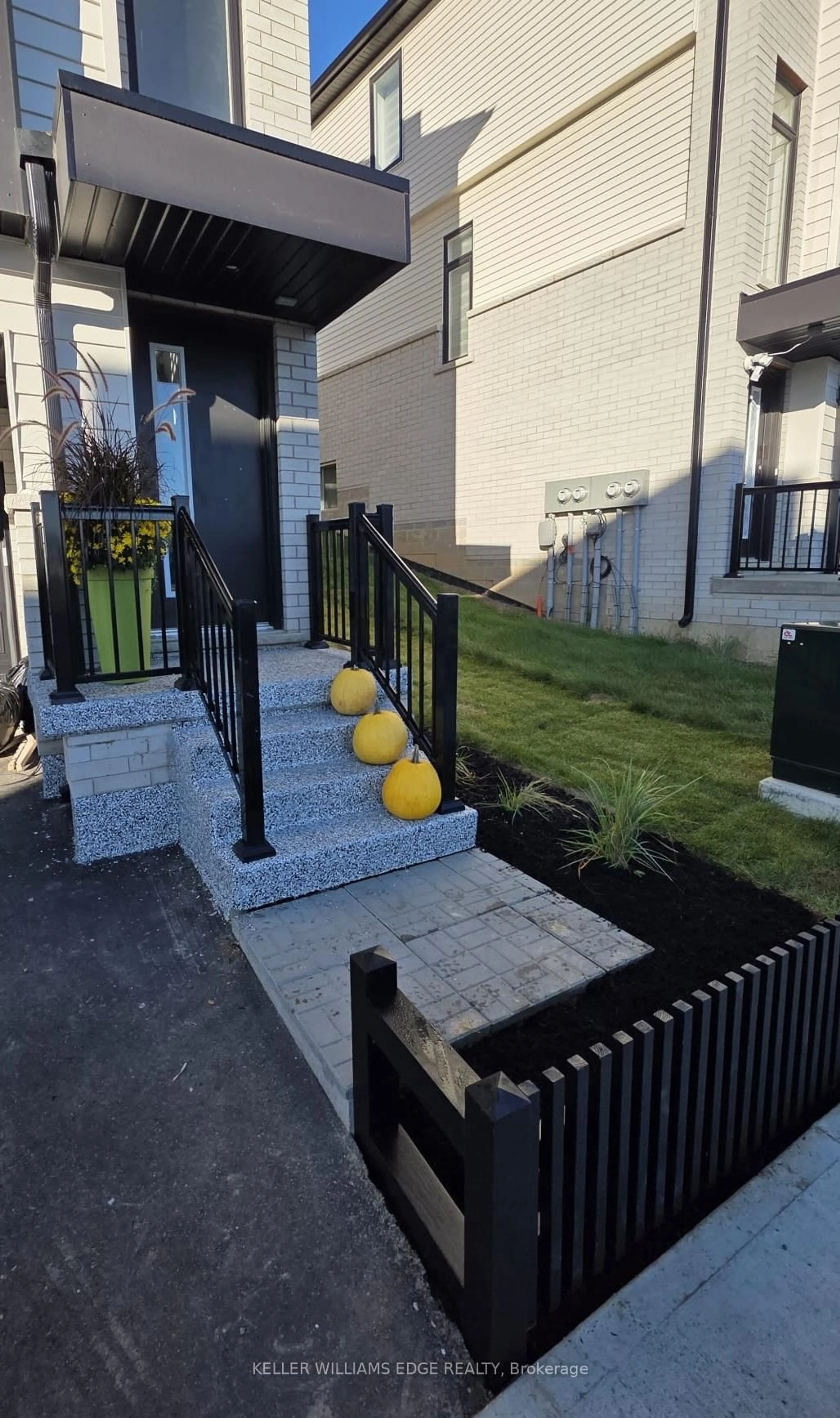 Unknown for 55 TOM BROWN Dr #71, Brant Ontario N3L 0N5