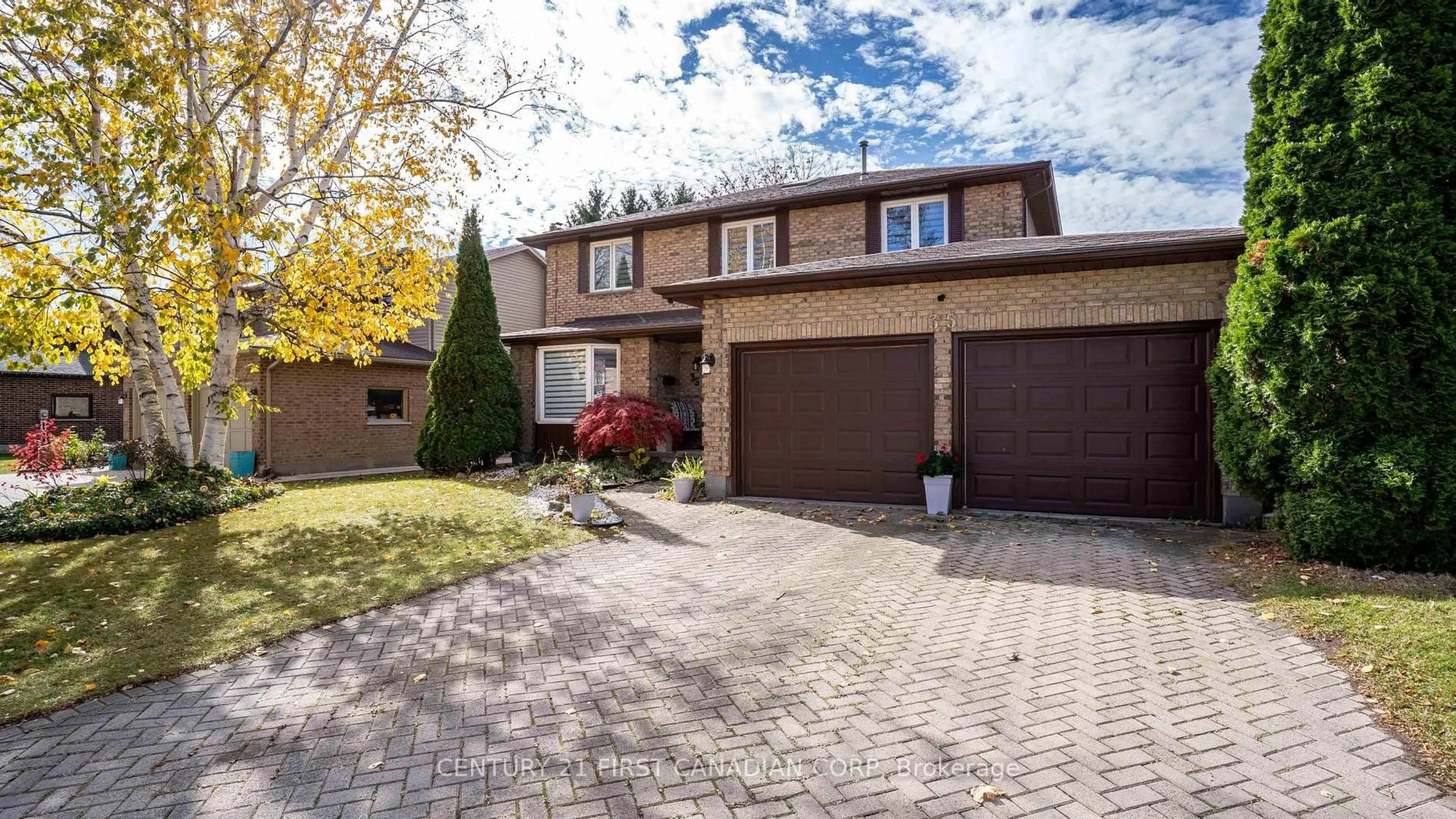 Home with brick exterior material, street for 35 Hummingbird Cres, London South Ontario N6J 4M3