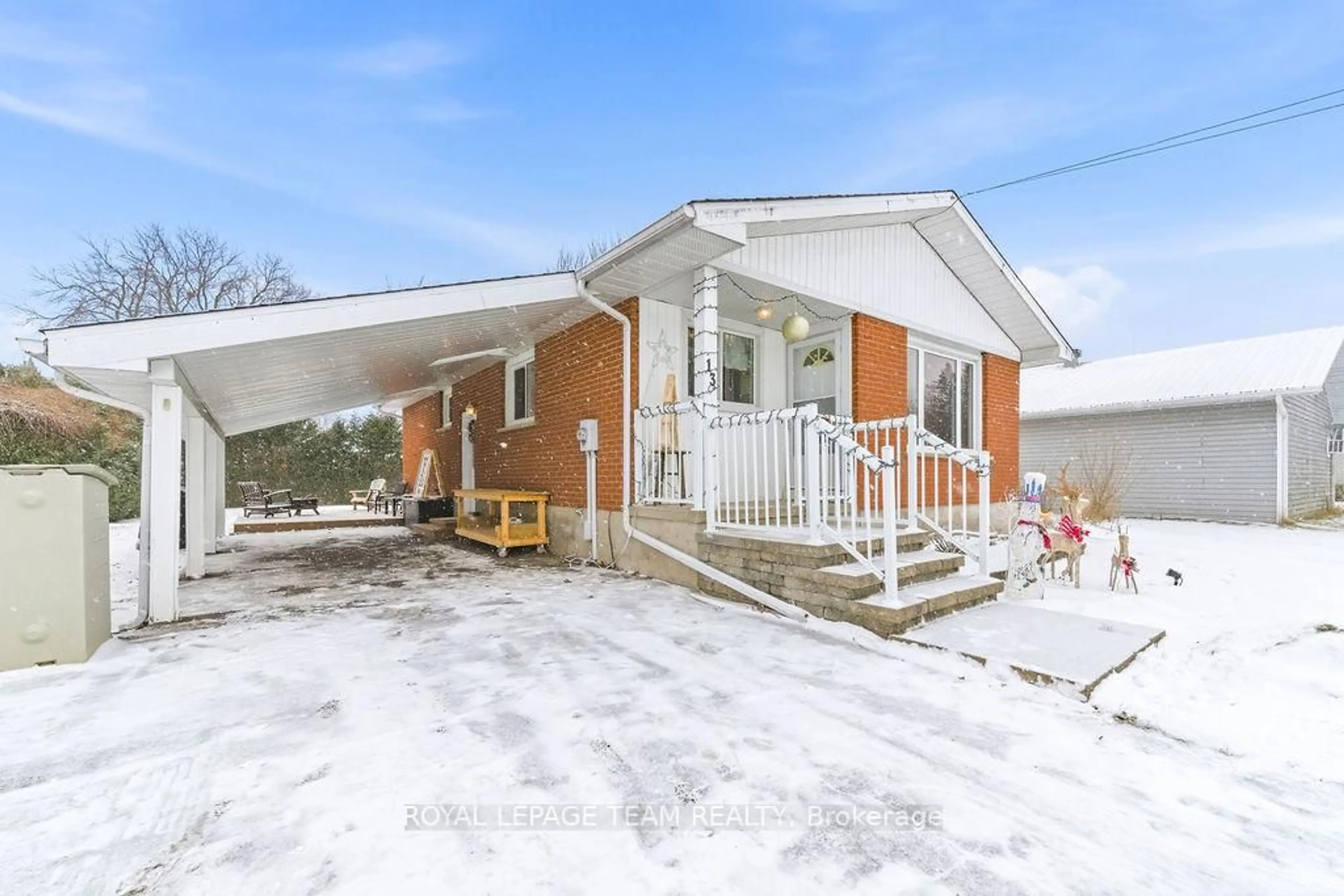 Unknown for 13 ARCHIBALD St, Cobden Ontario K0J 1K0