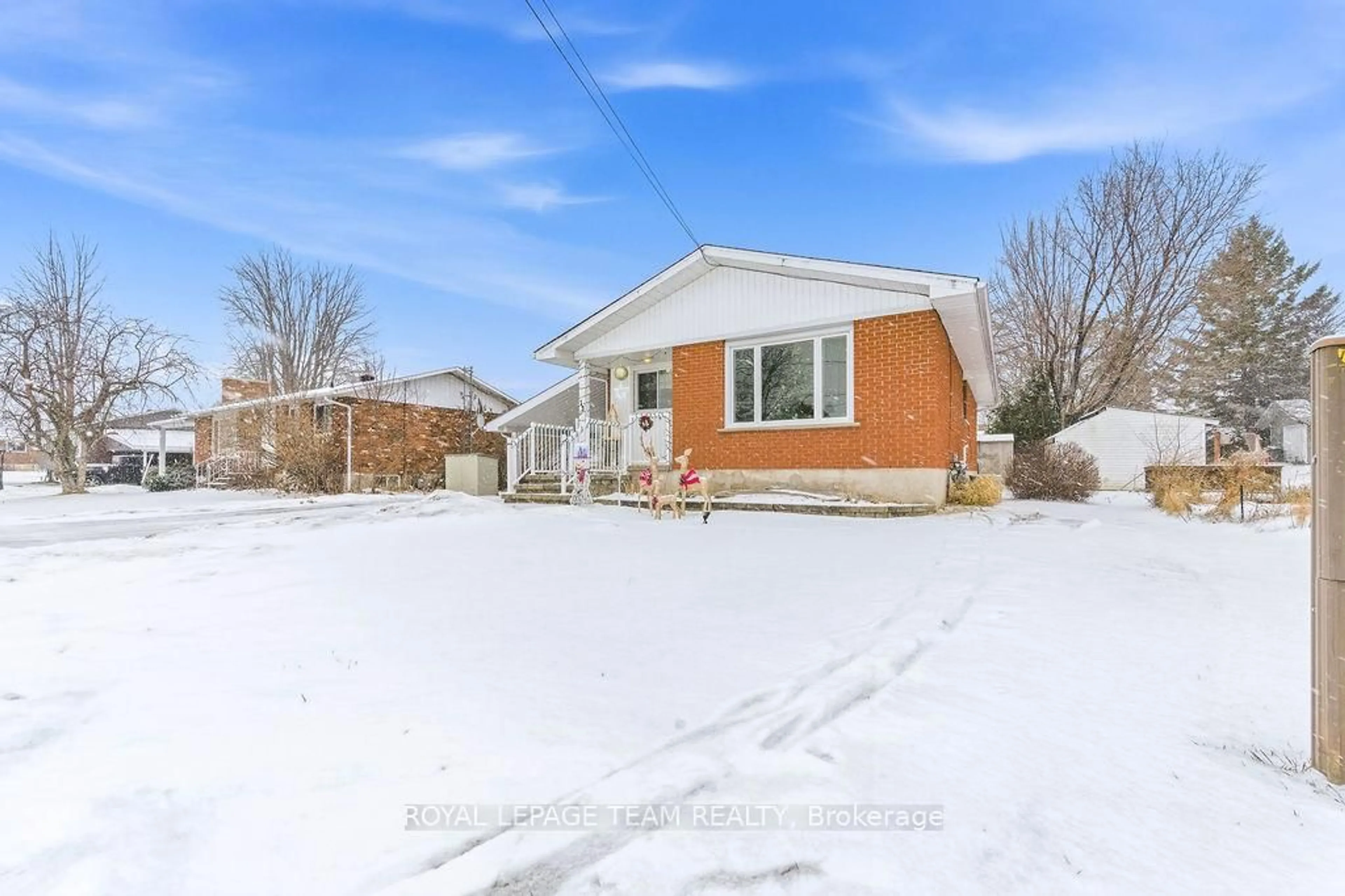 Unknown for 13 ARCHIBALD St, Cobden Ontario K0J 1K0