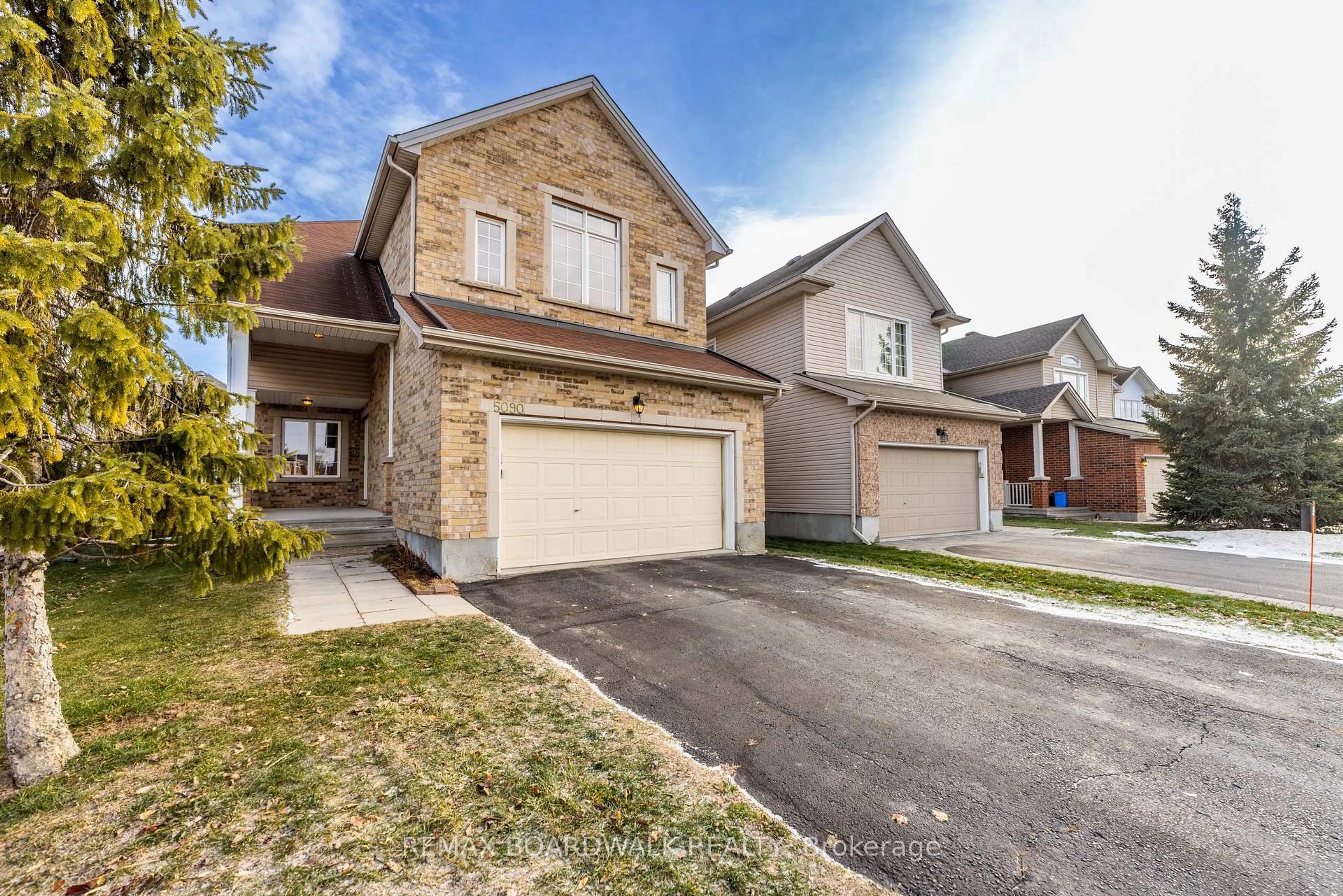 Unknown for 5090 North Bluff Dr, Ottawa Ontario K1V 2K2