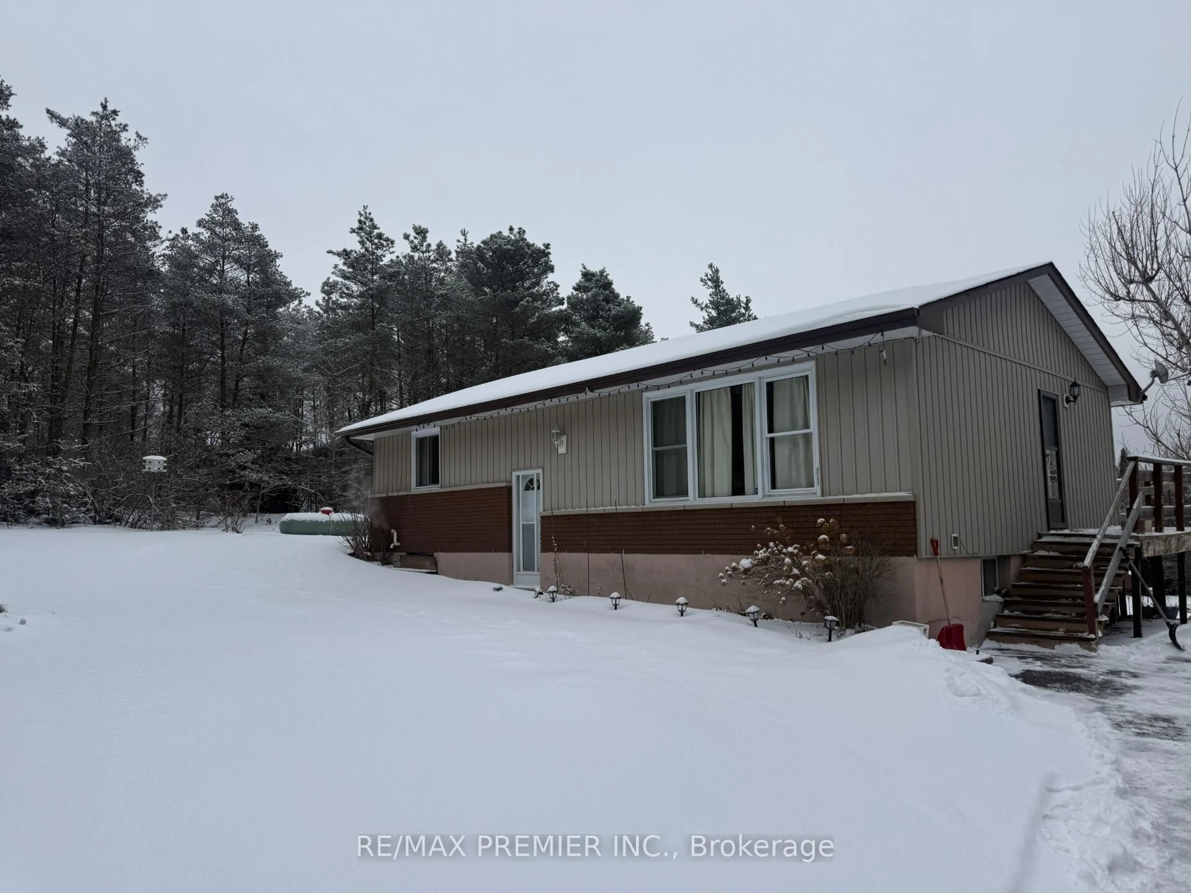 Unknown for 37 Savage Settlement Rd, Perry Ontario P0A 1R0