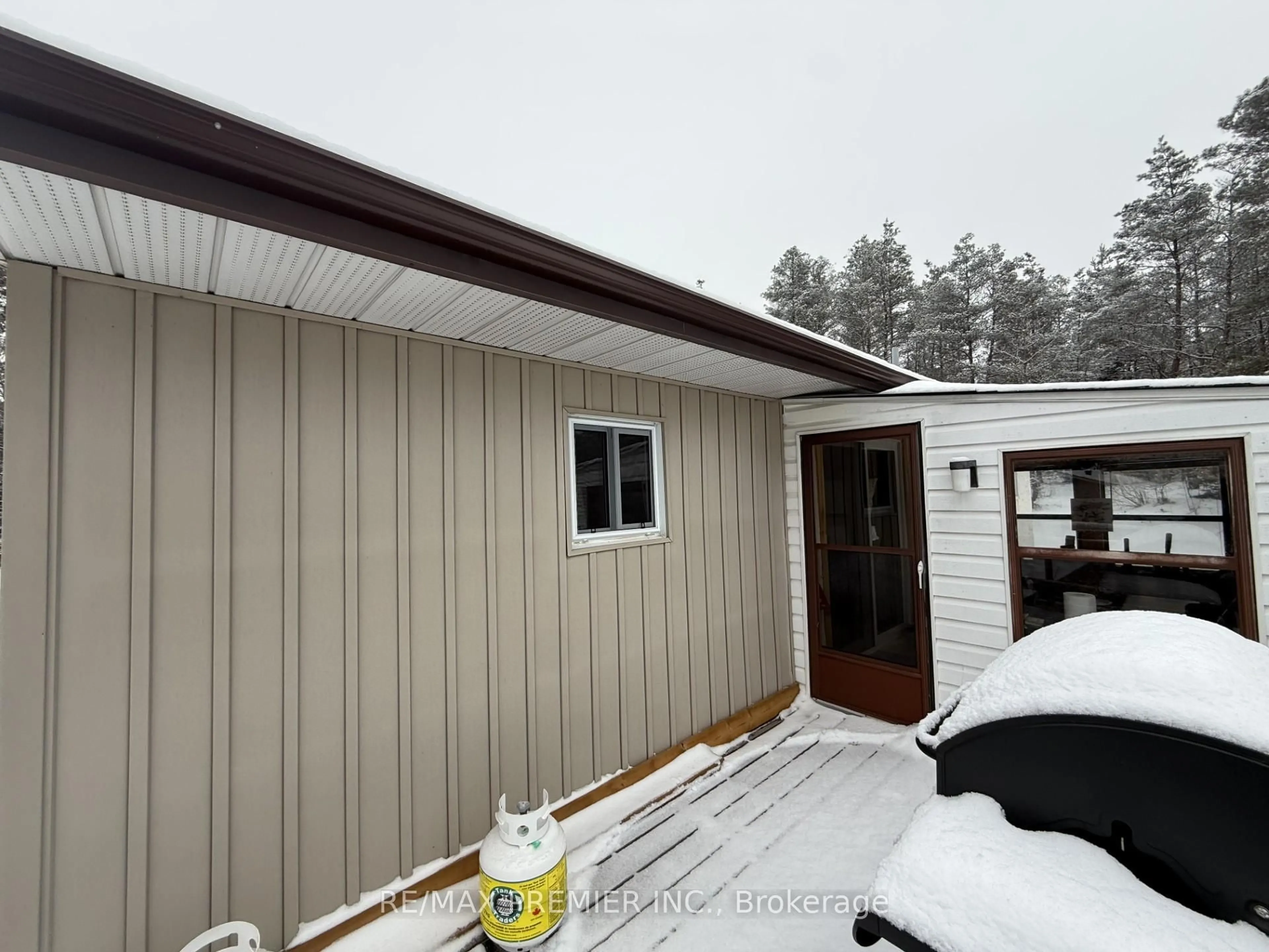 Home with vinyl exterior material, unknown for 37 Savage Settlement Rd, Perry Ontario P0A 1R0