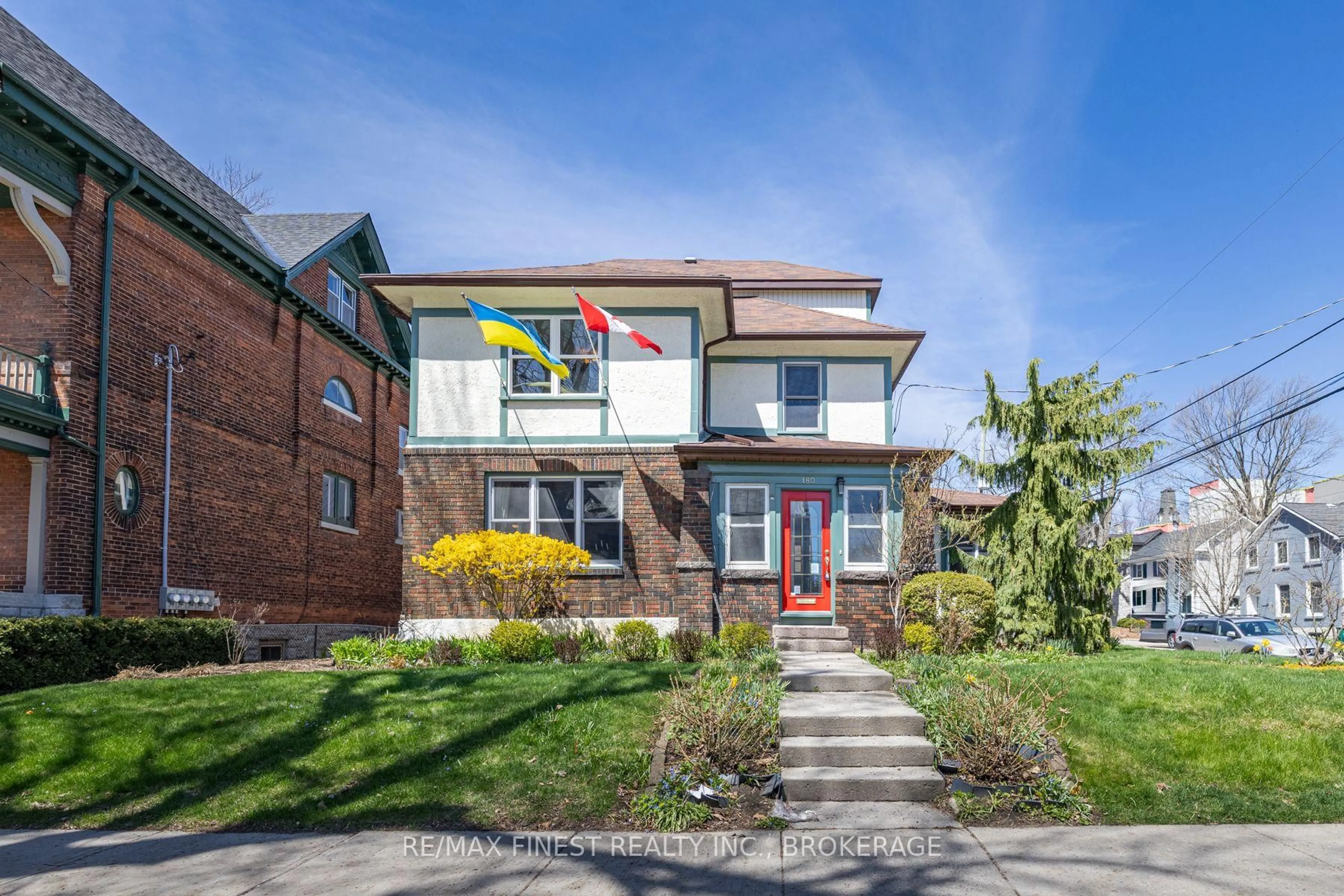 Home with brick exterior material, street for 180 King St, Kingston Ontario K7L 3A2