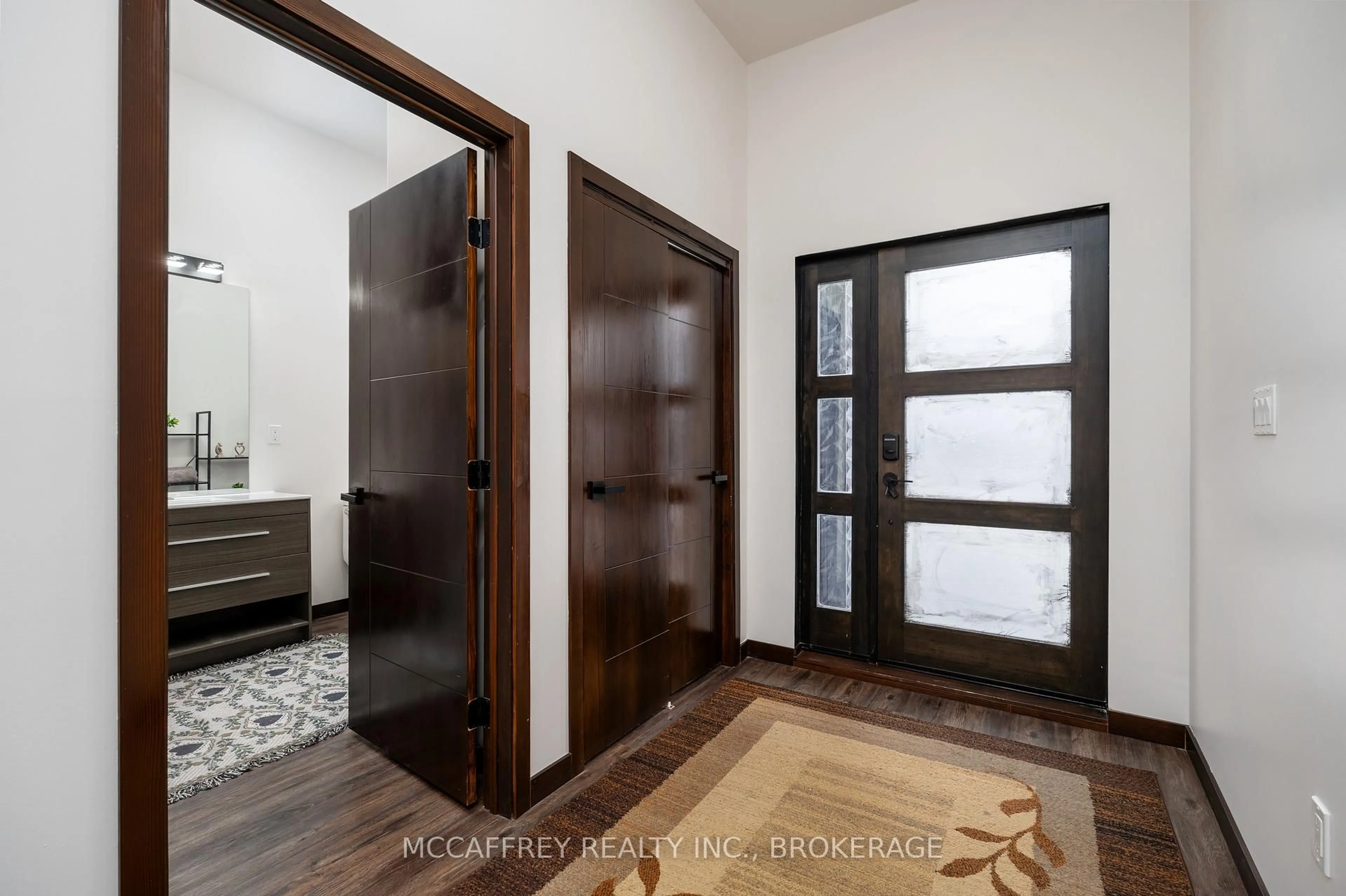 Indoor entryway for 4326 County Rd 6, Yarker Ontario K0K 3N0