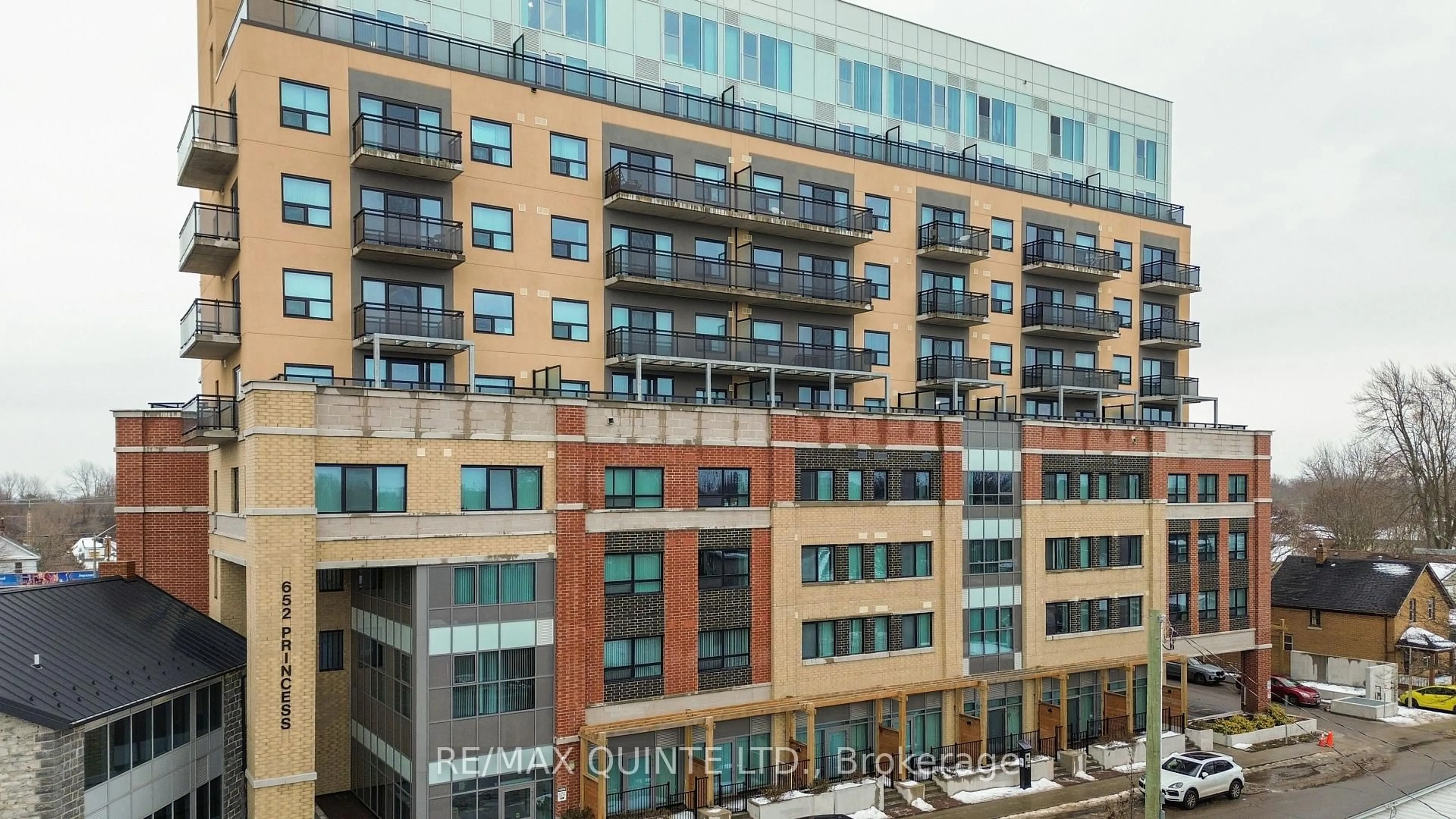 Unknown for 652 Princess St #336, Kingston Ontario K7L 1E5