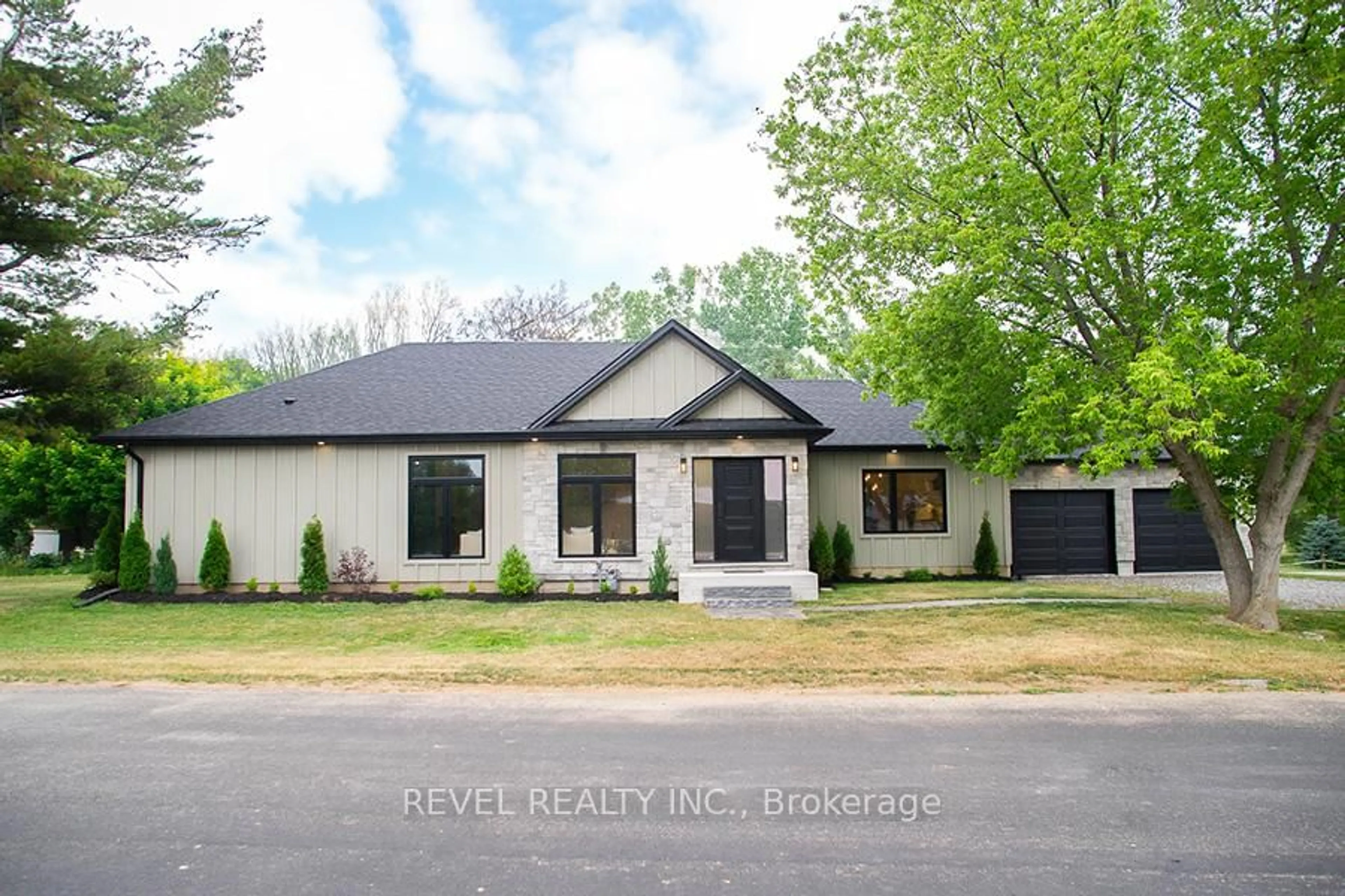 Home with brick exterior material, street for 68 Hamilton Plank Rd, Norfolk Ontario N0A 1N7