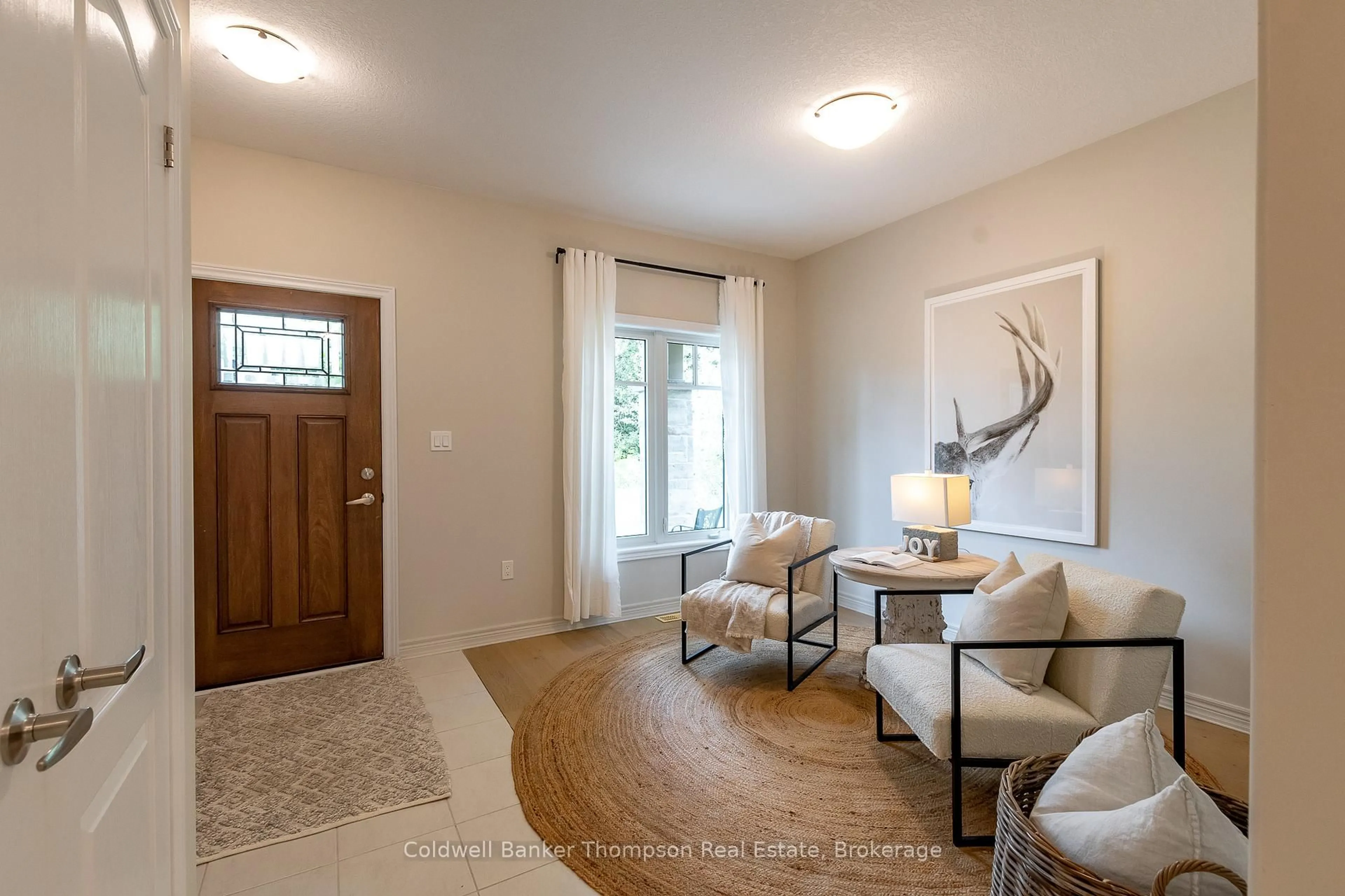 Indoor entryway for 36 Serenity Place Cres, Huntsville Ontario P1H 0C4