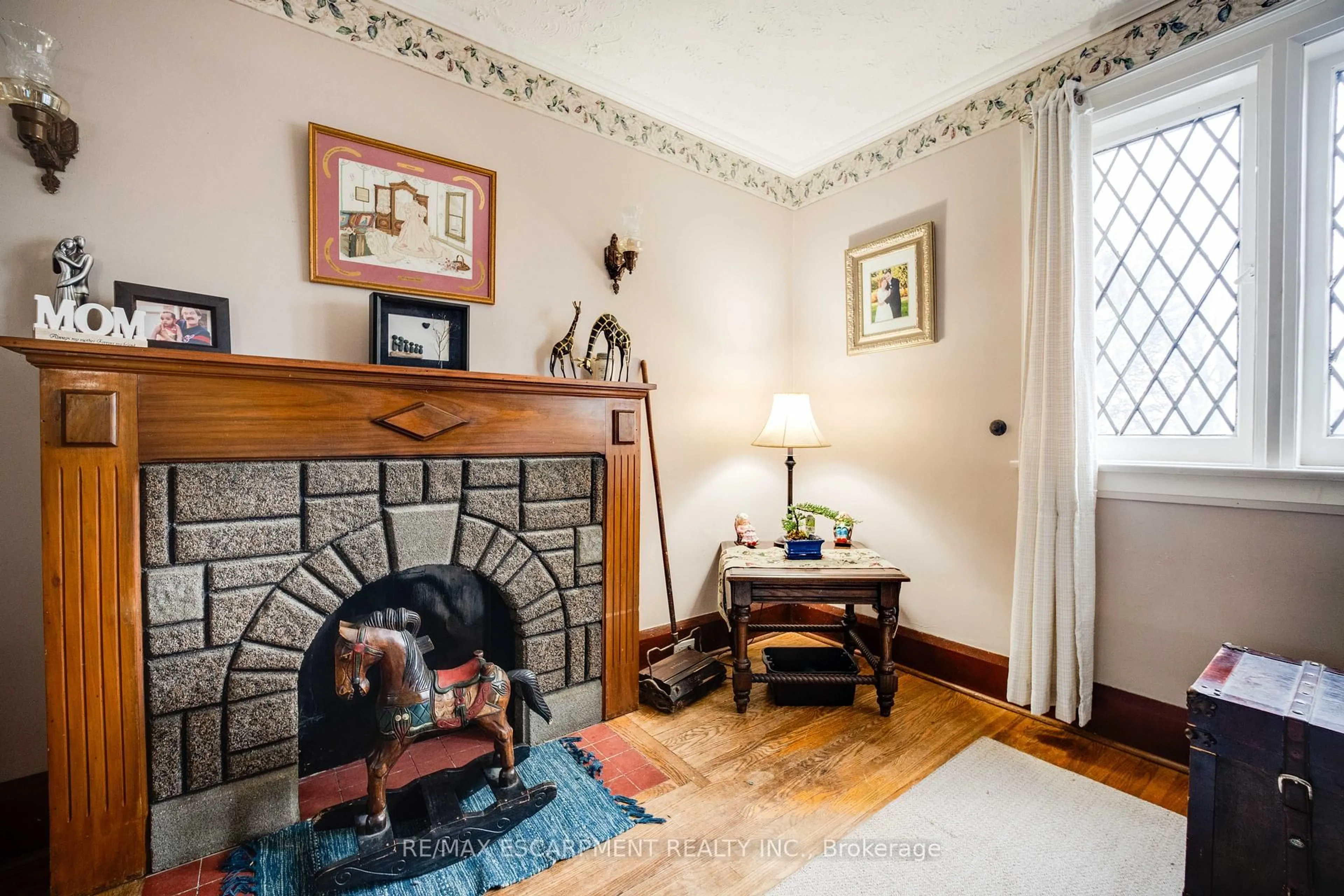 A pic of a room for 338 Darling St, Brantford Ontario N3S 3Y3