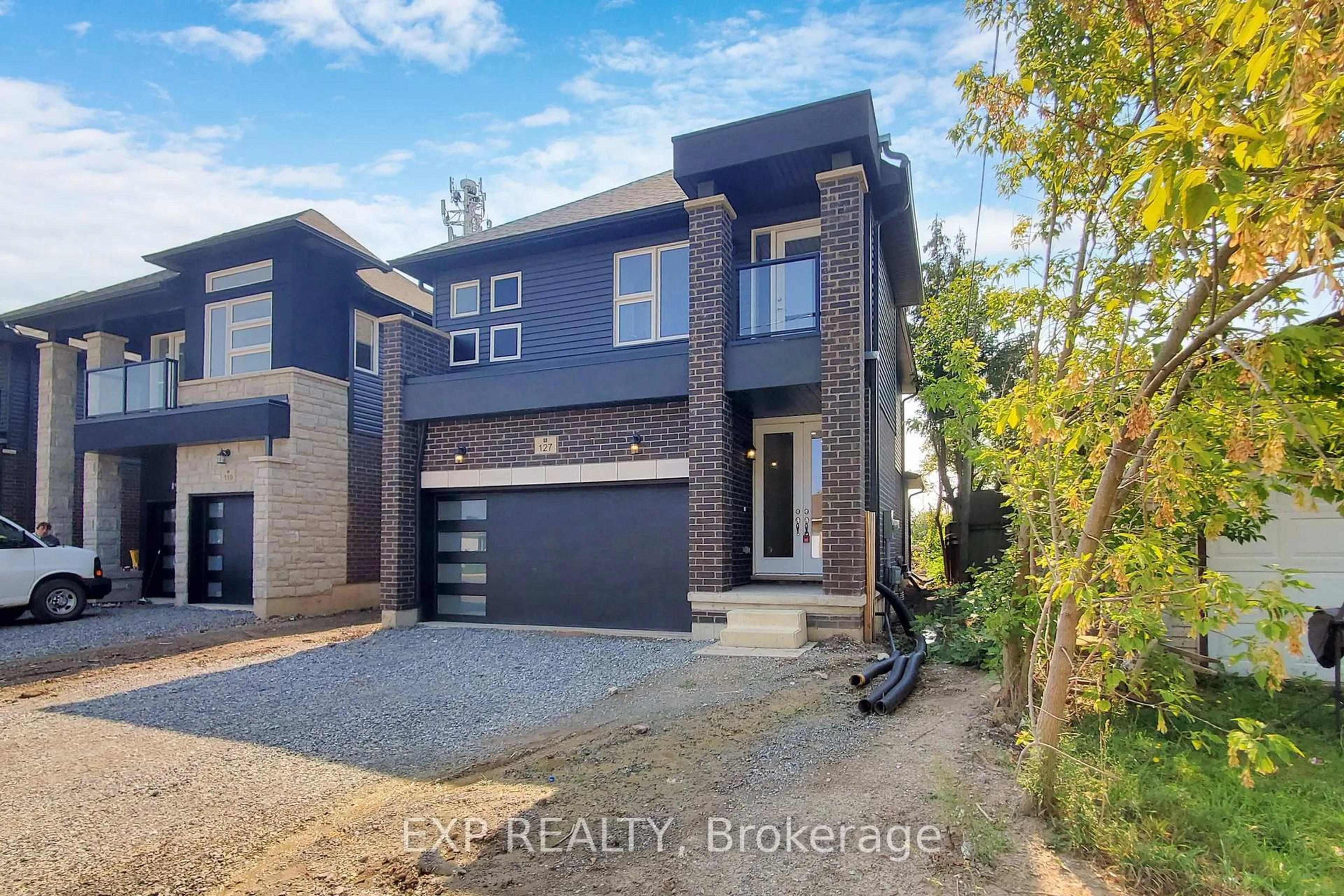 Home with brick exterior material, street for 127 Laugher Ave, Welland Ontario L3B 0N6