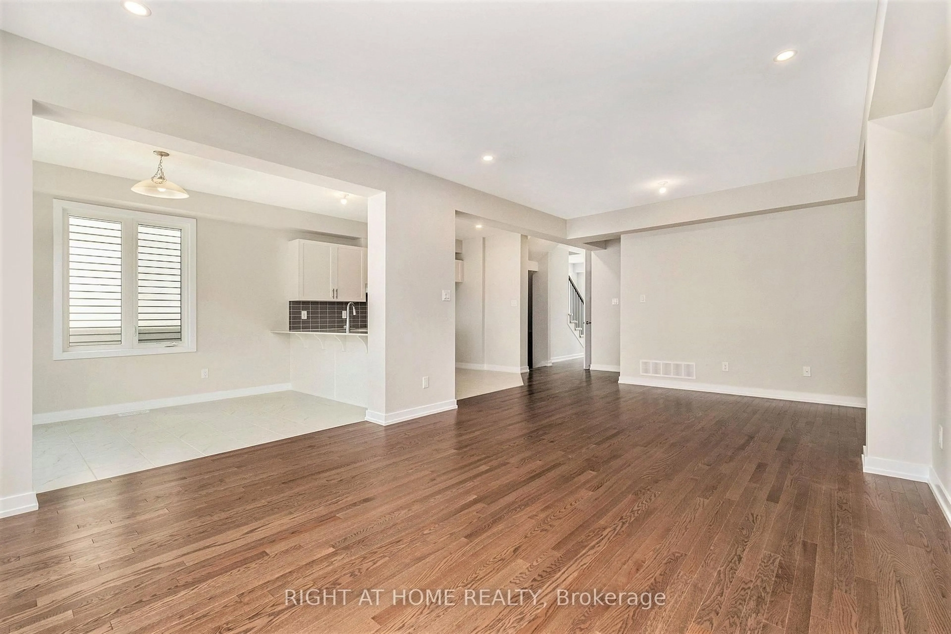 A pic of a room for 73 Hackamore Cres, Richmond Ontario K0A 2Z0