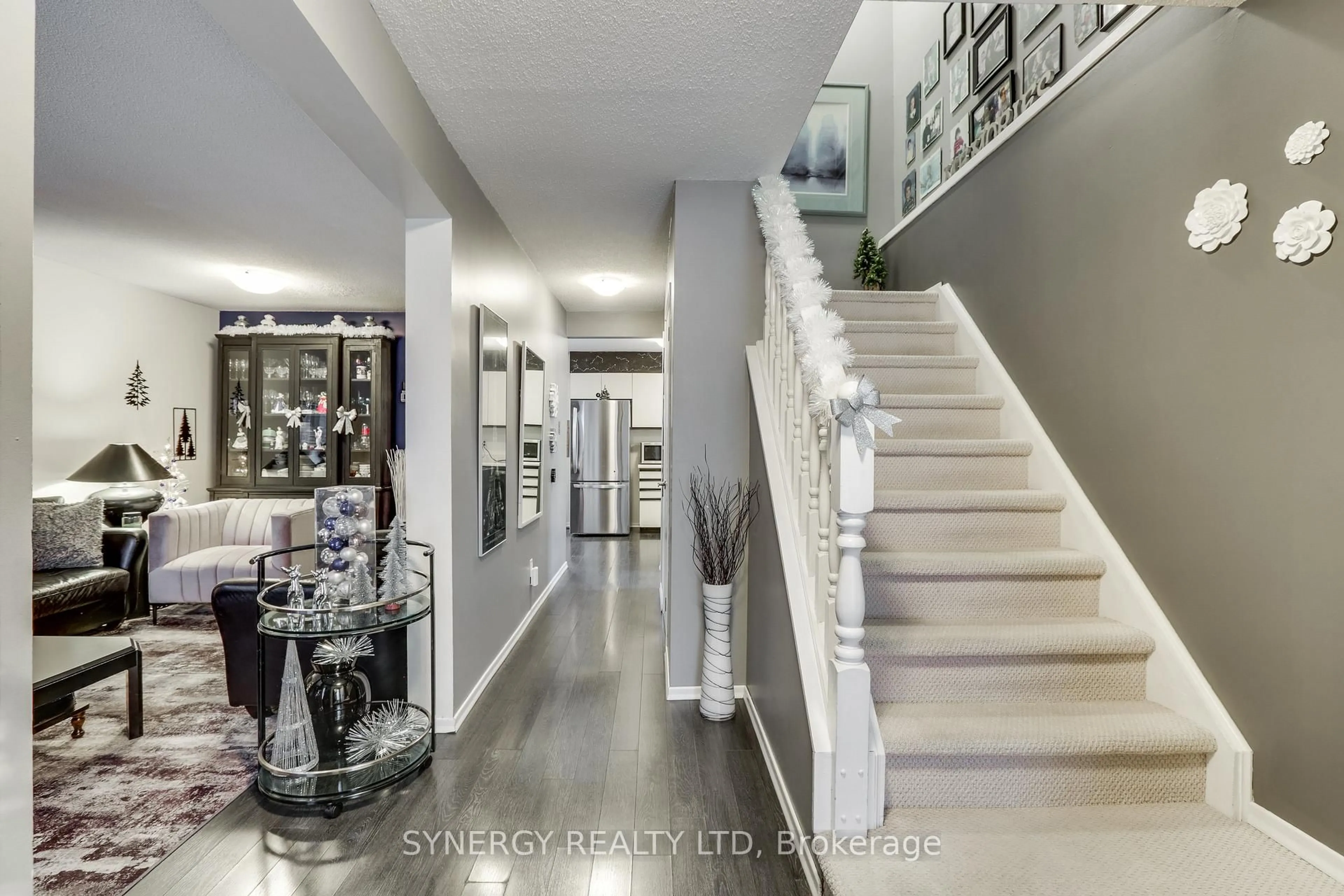 Indoor entryway for 346 Crawford St, London South Ontario N6C 5P1
