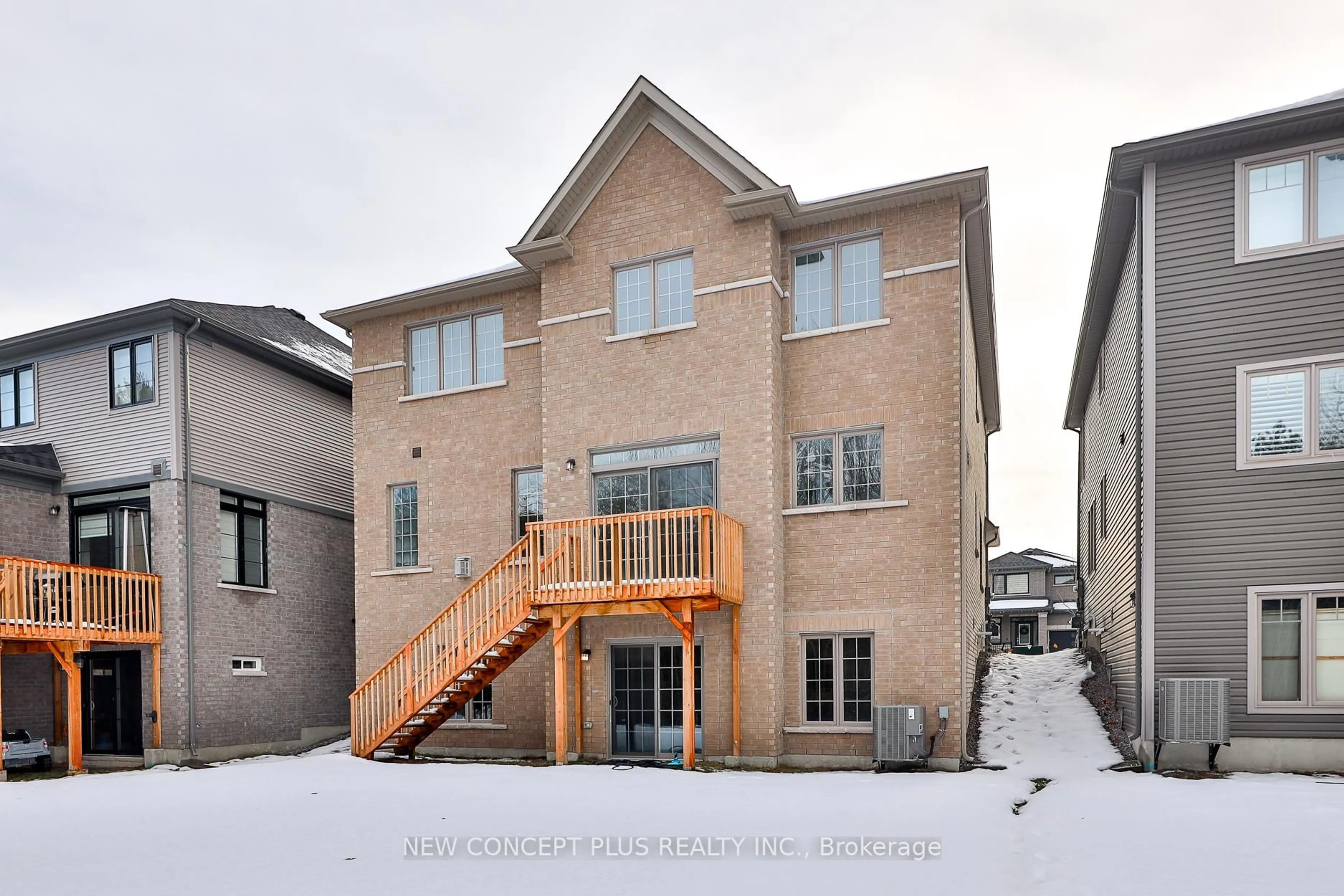 Unknown for 1053 Denton Dr, Cobourg Ontario K9A 3T8