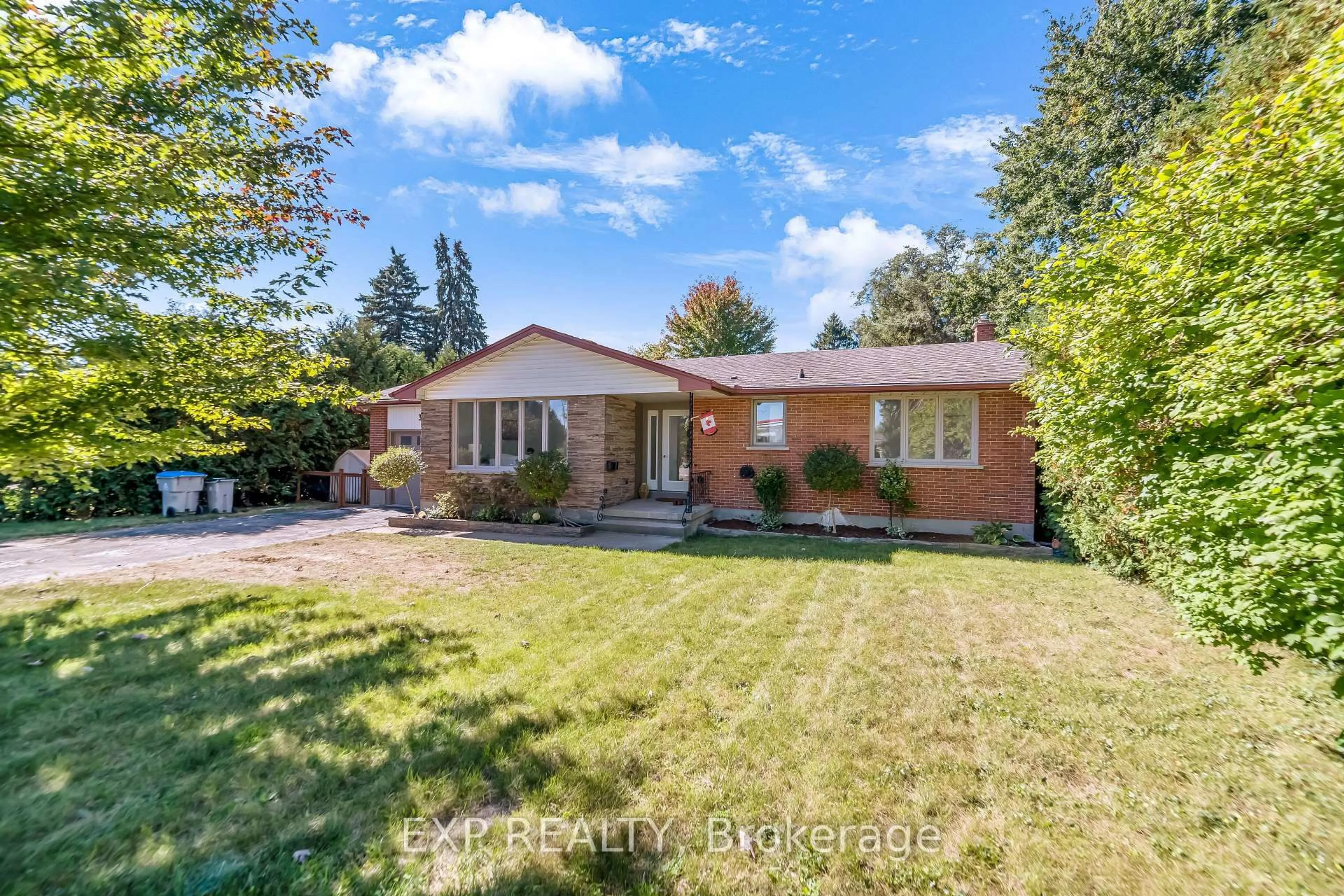 Home with brick exterior material, street for 348 Caradoc St, Strathroy-Caradoc Ontario N7G 2P4