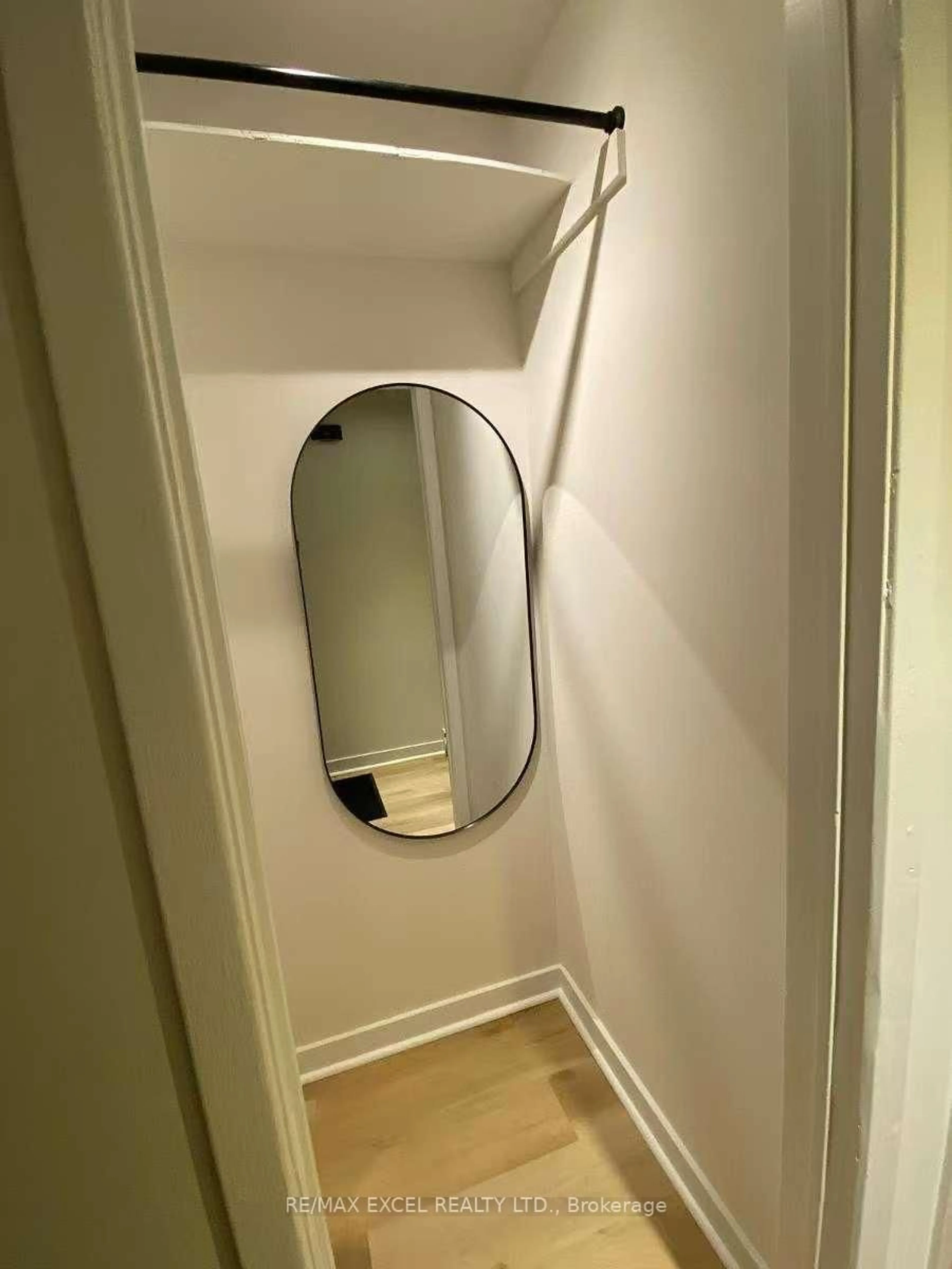 A pic of a room for 111 ALBERT St, Kawartha Lakes Ontario K9V 6G1