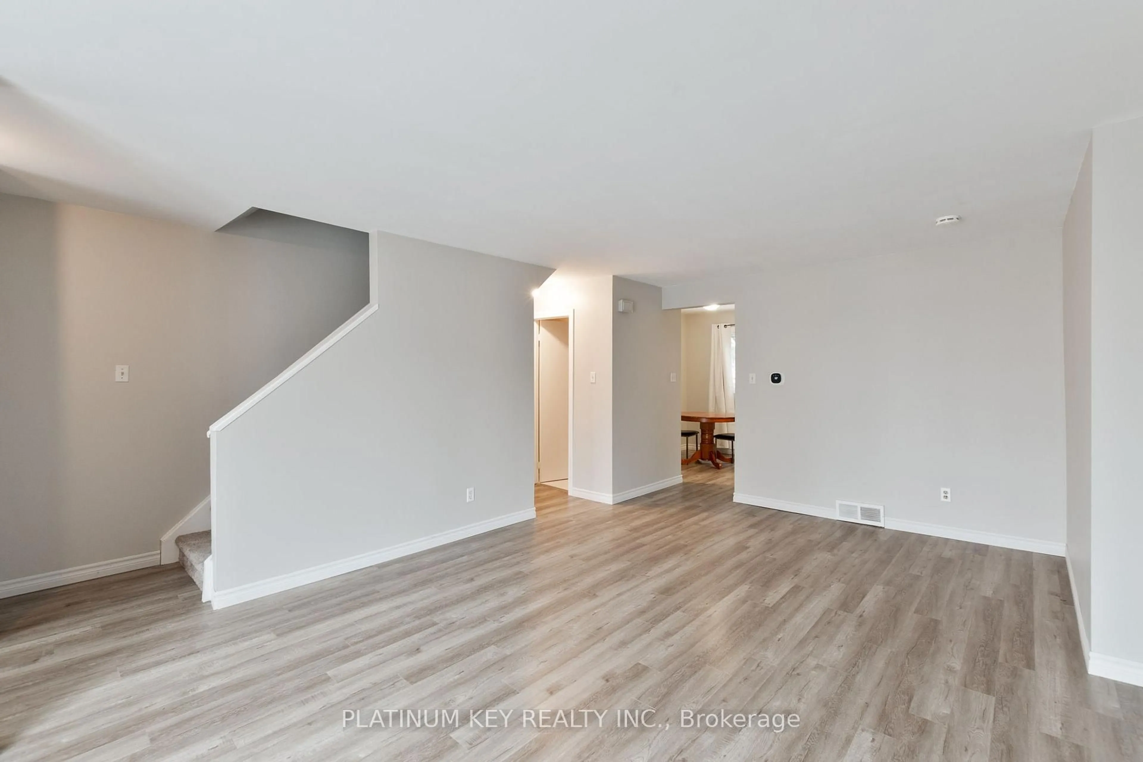 A pic of a room for 700 Exeter Rd #70, London South Ontario N6E 1L2