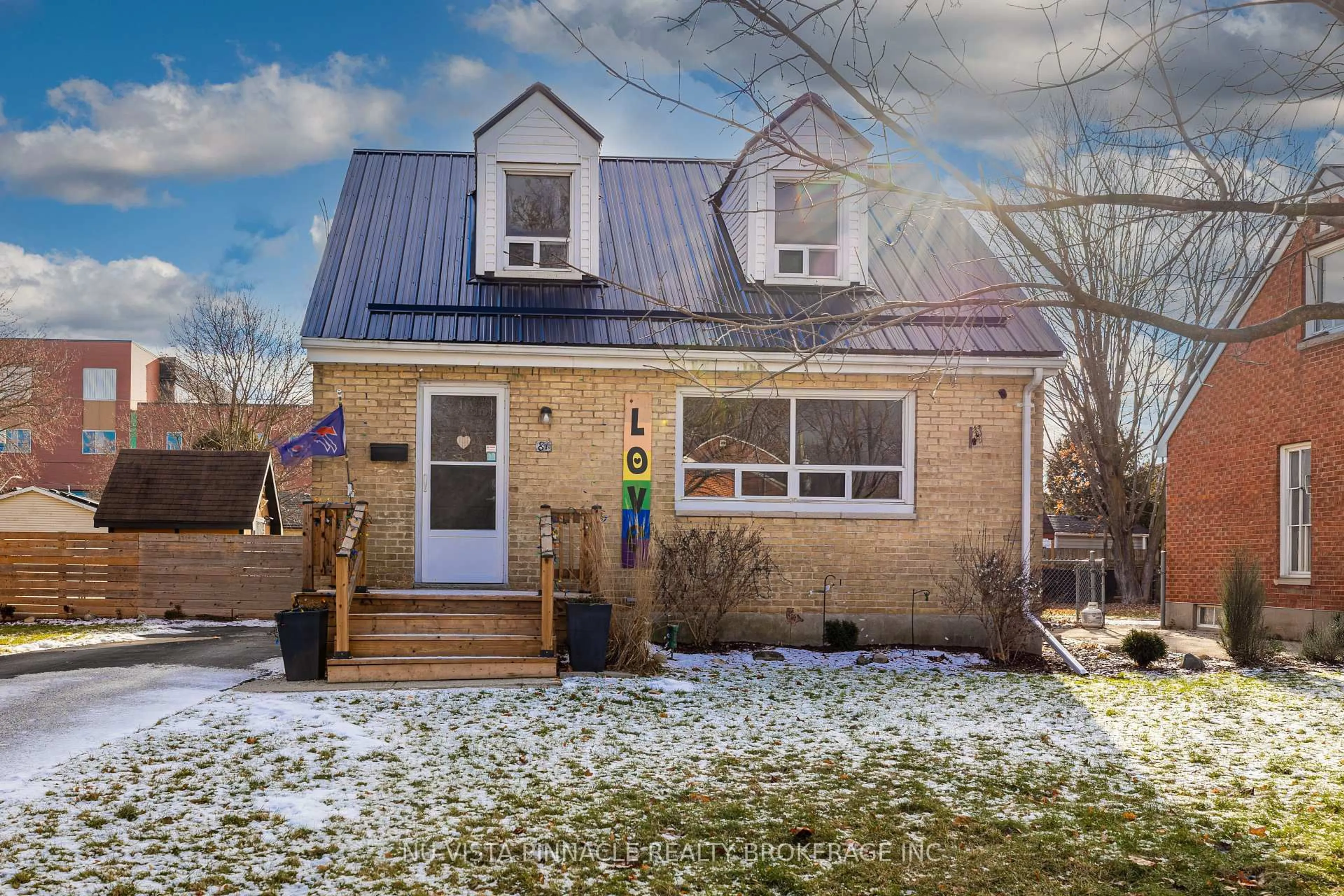 Unknown for 81 Dunkirk Dr, St. Thomas Ontario N5R 1S2