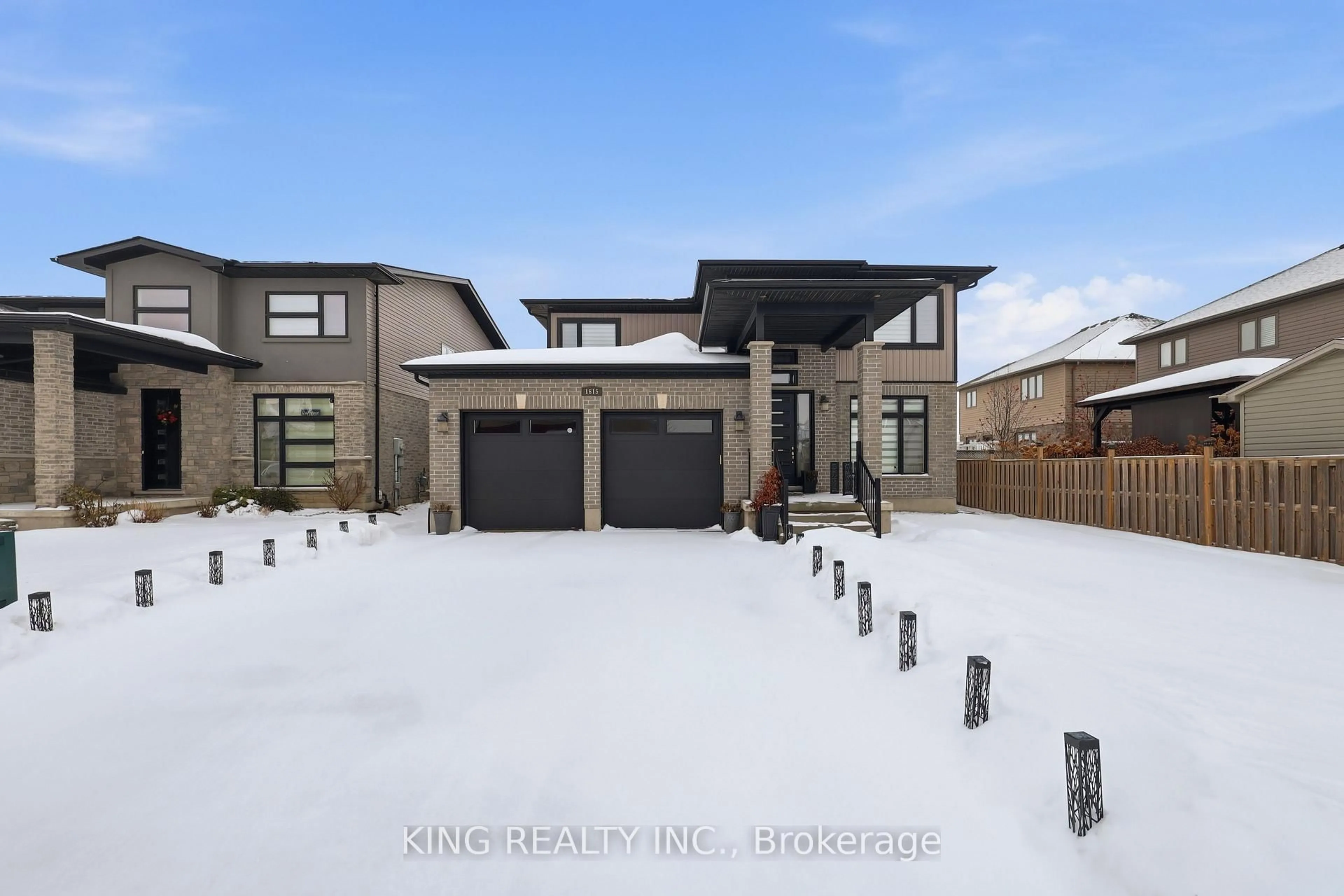 Unknown for 1615 SANDRIDGE Lane, London North Ontario N5X 0G5