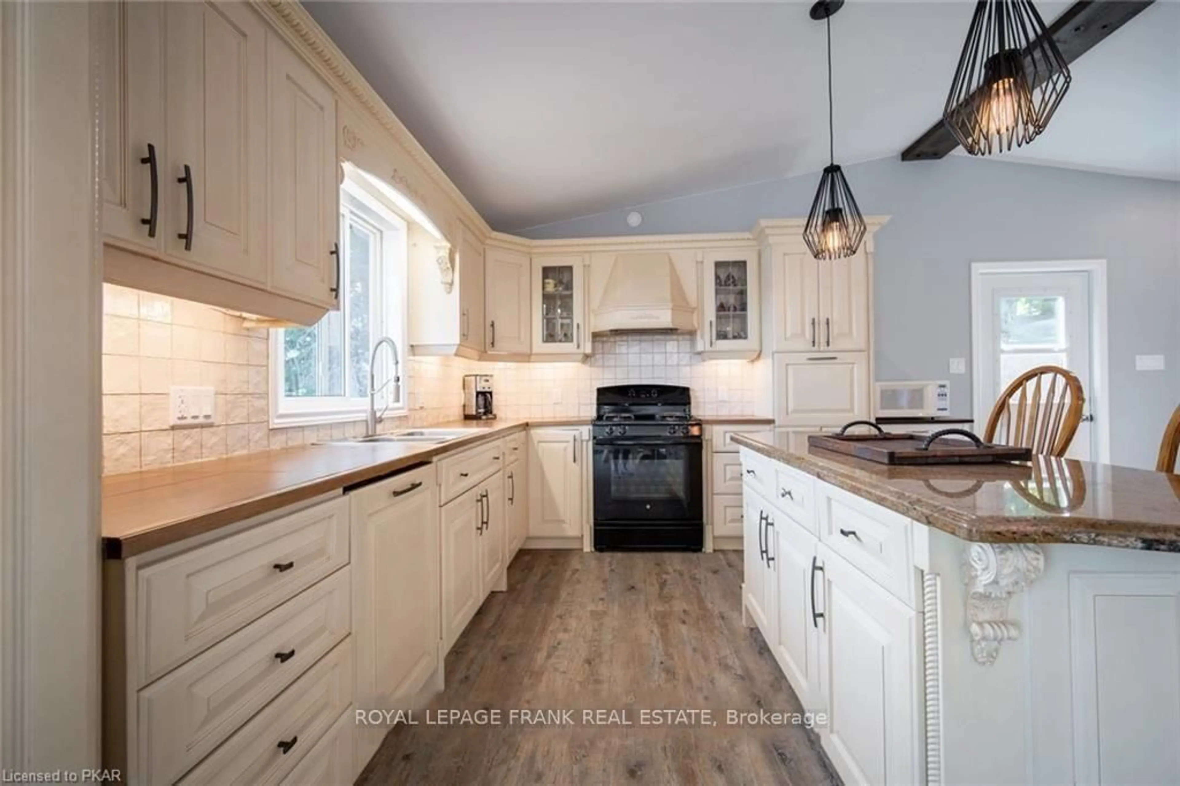 Open concept kitchen, unknown for 1758 Papineau Lake Rd, Maple Leaf Ontario K0L 2R0