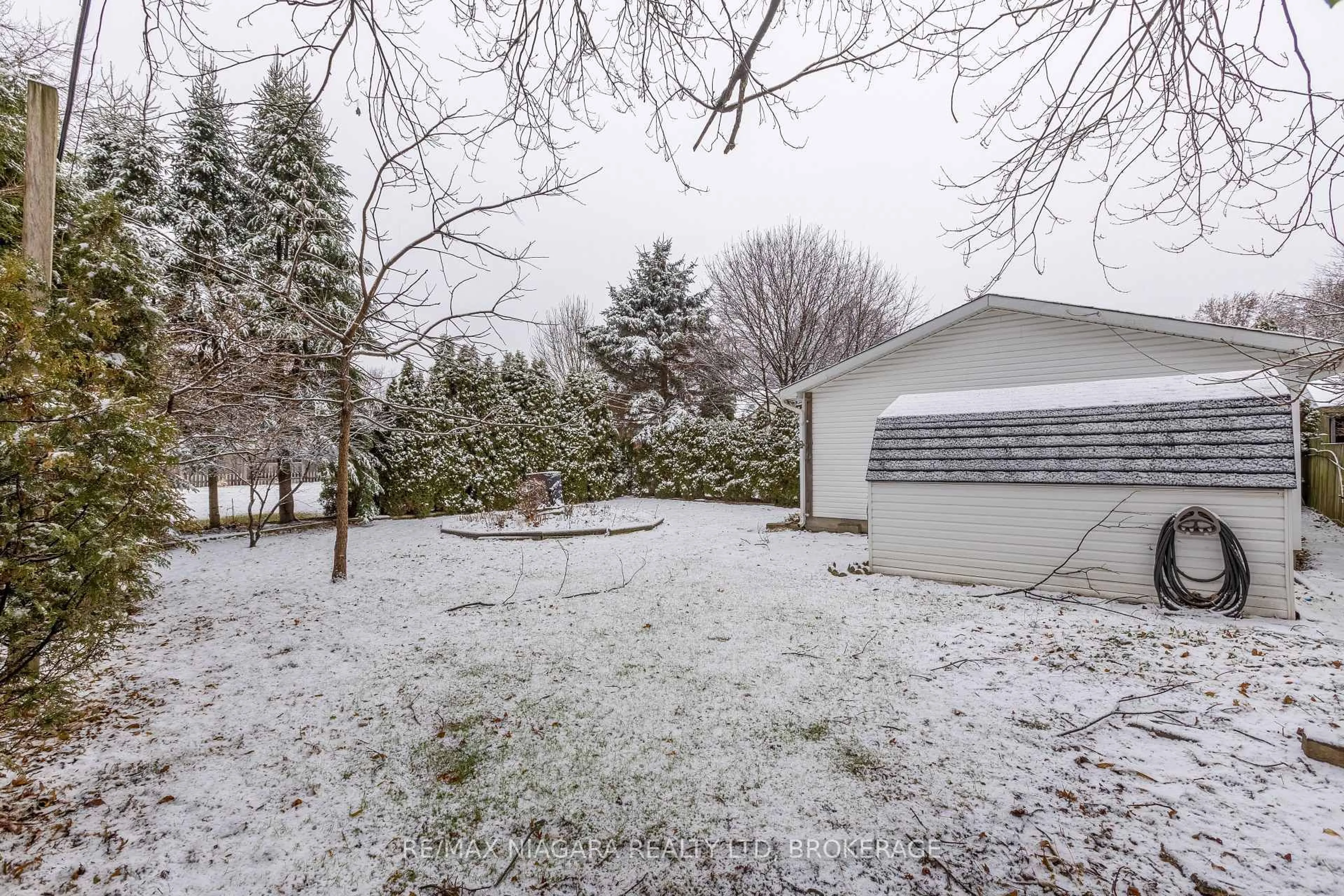 Unknown for 57 Lindel Cres, Welland Ontario L3C 3S2