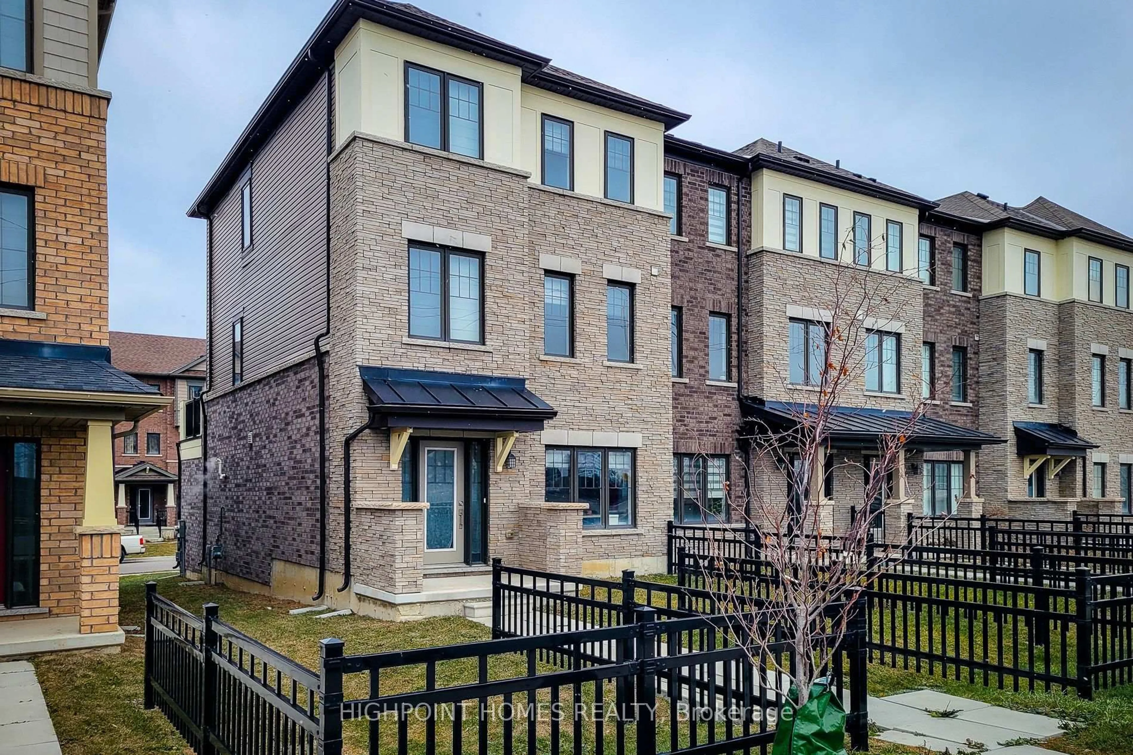 Home with brick exterior material, street for 36 Utter Pl, Hamilton Ontario L8J 0H7