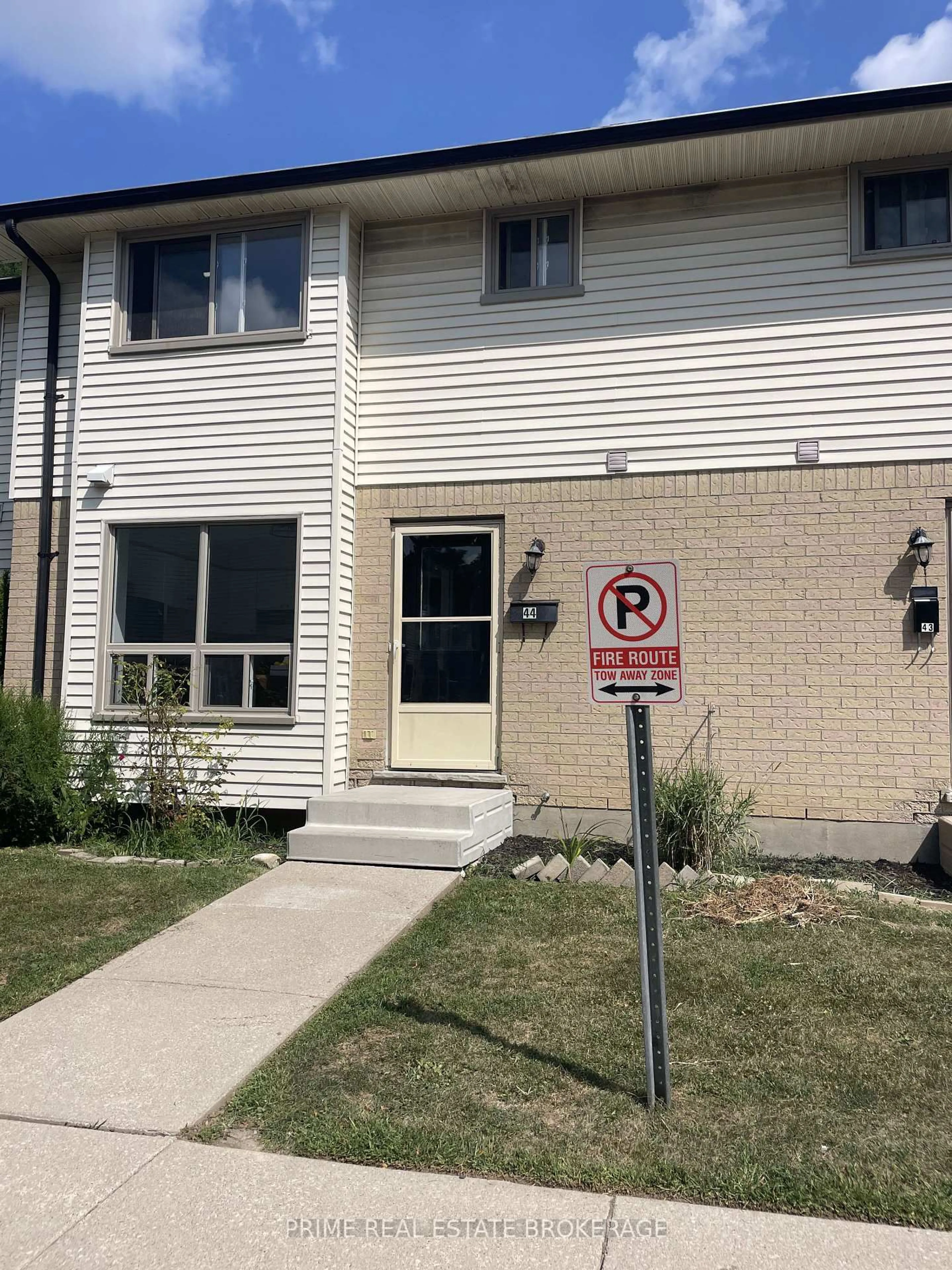 Unknown for 355 Sandringham Cres #44, London South Ontario N6C 5K3