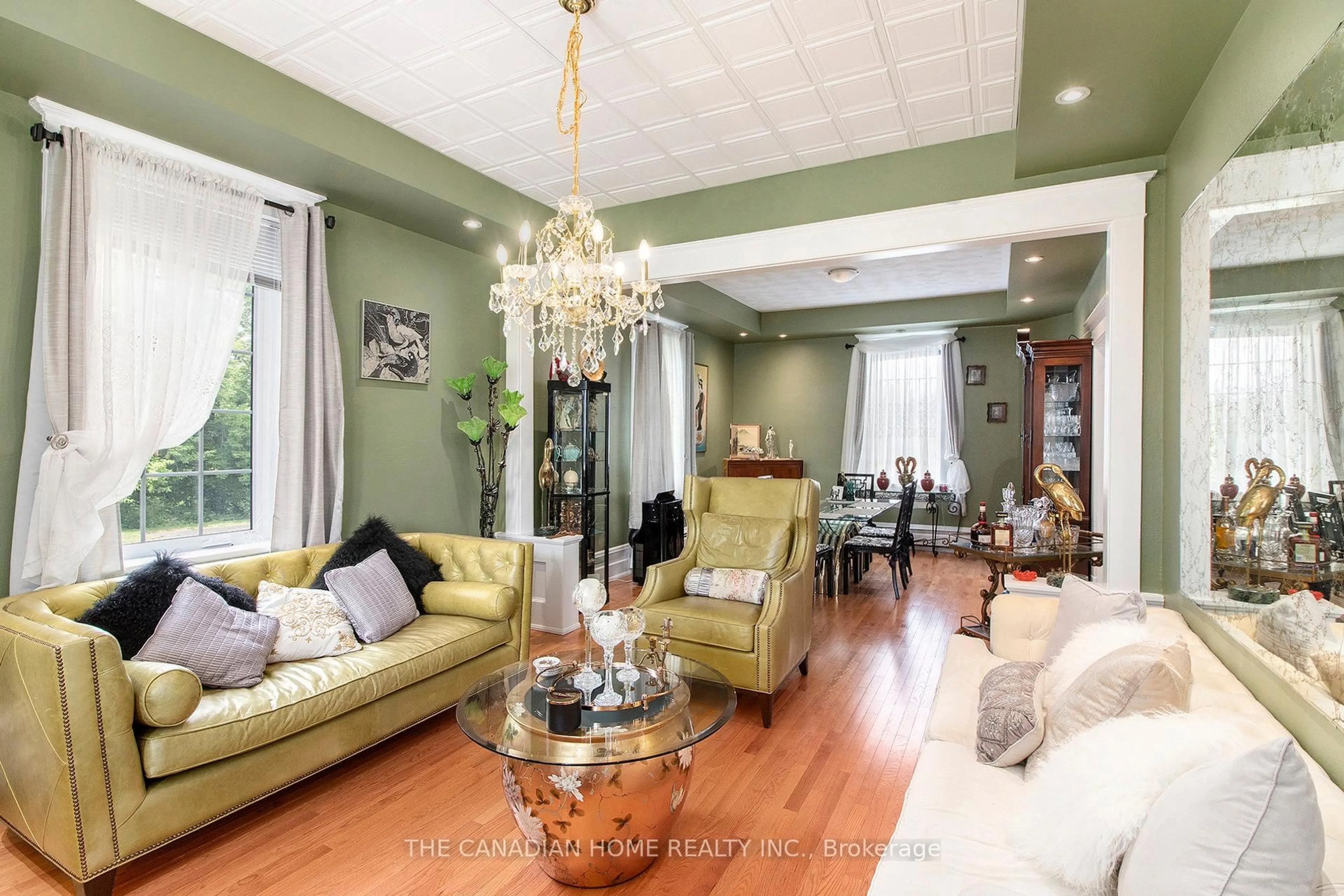 Living room with furniture, unknown for 205 Water St, Alfred and Plantagenet Ontario K0B 1L0