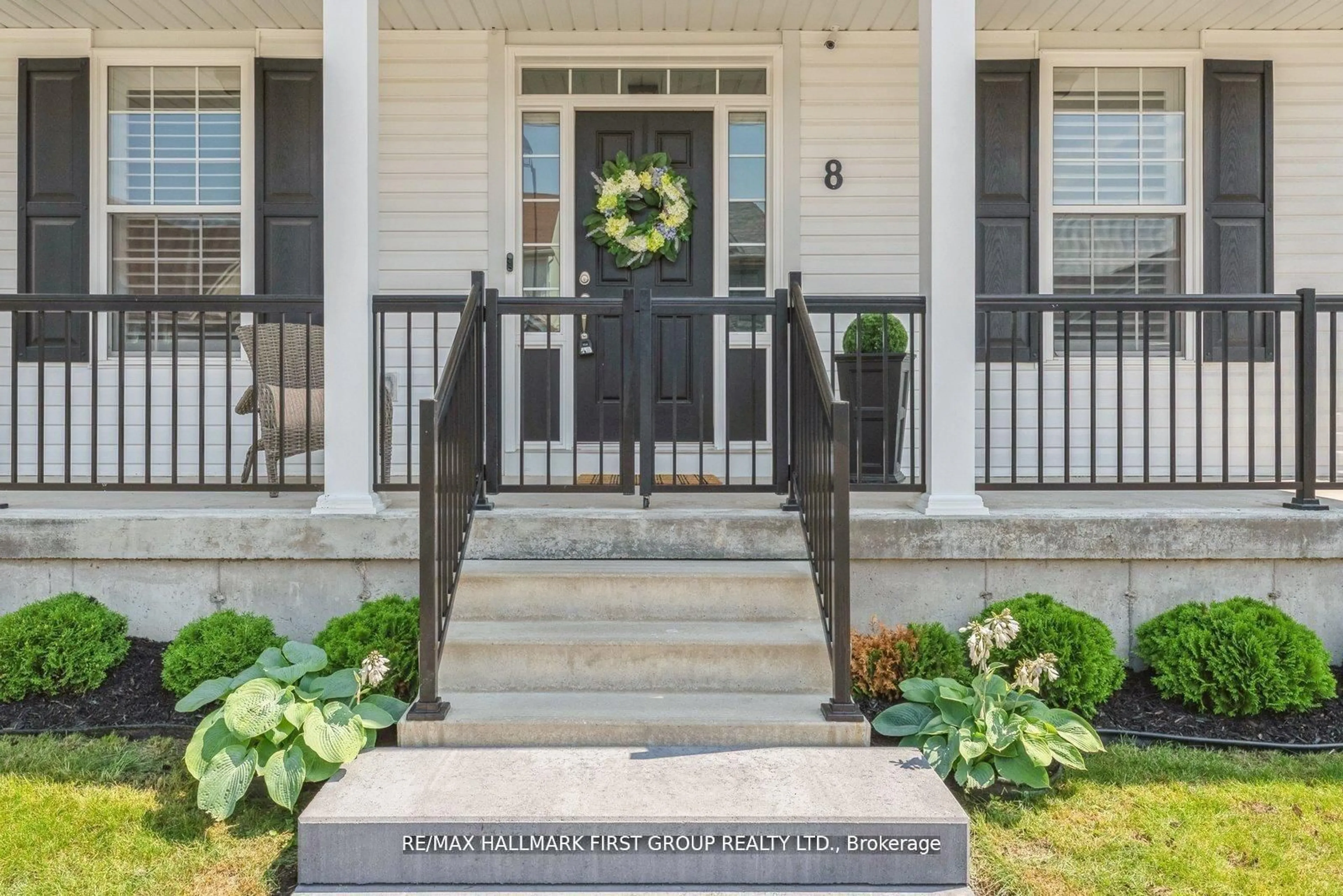 Unknown for 8 Bridges Blvd, Port Hope Ontario L1A 0C8