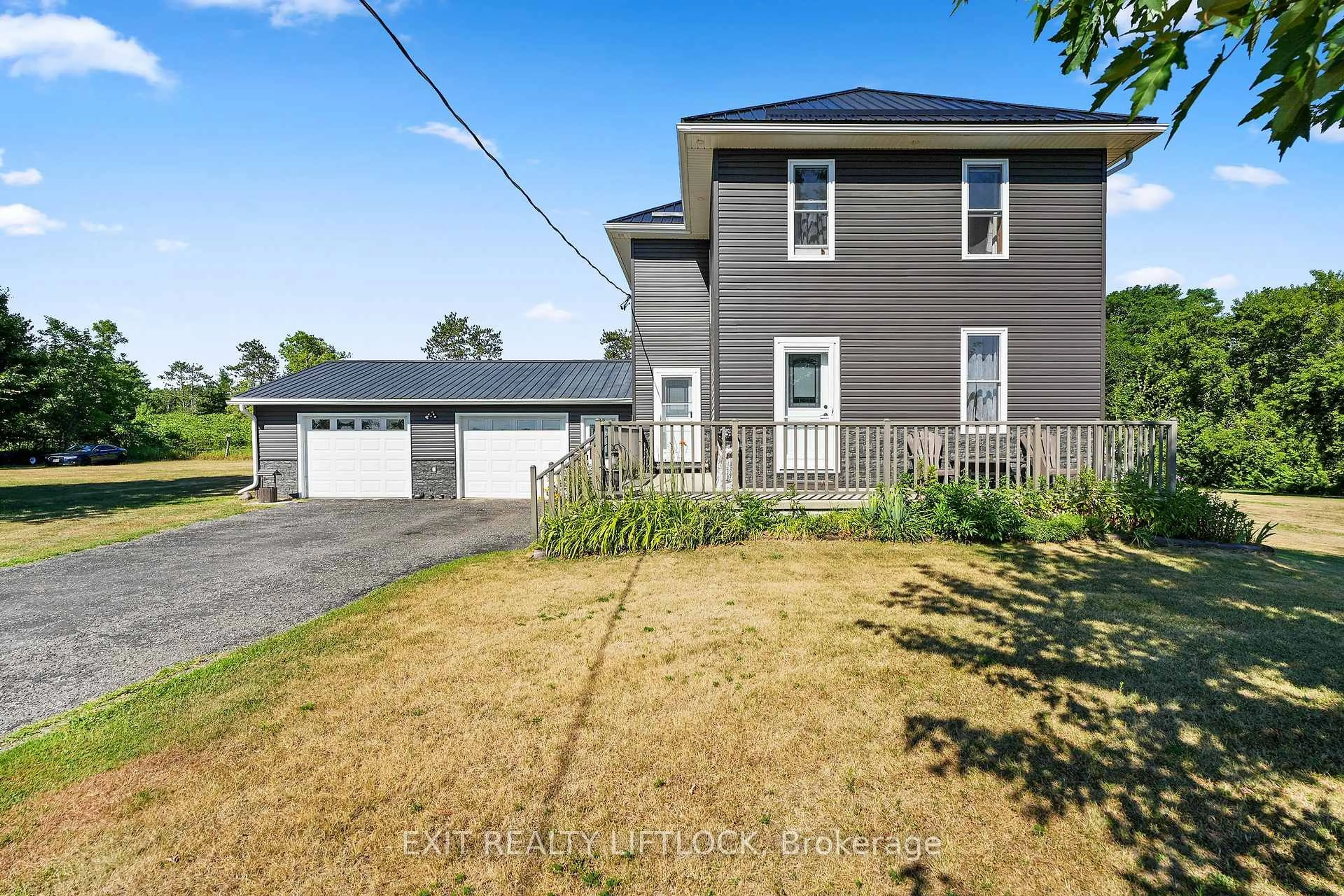 A pic from outside/outdoor area/front of a property/back of a property/a pic from drone, street for 108 Godolphin Rd, Trent Hills Ontario K0K 3K0