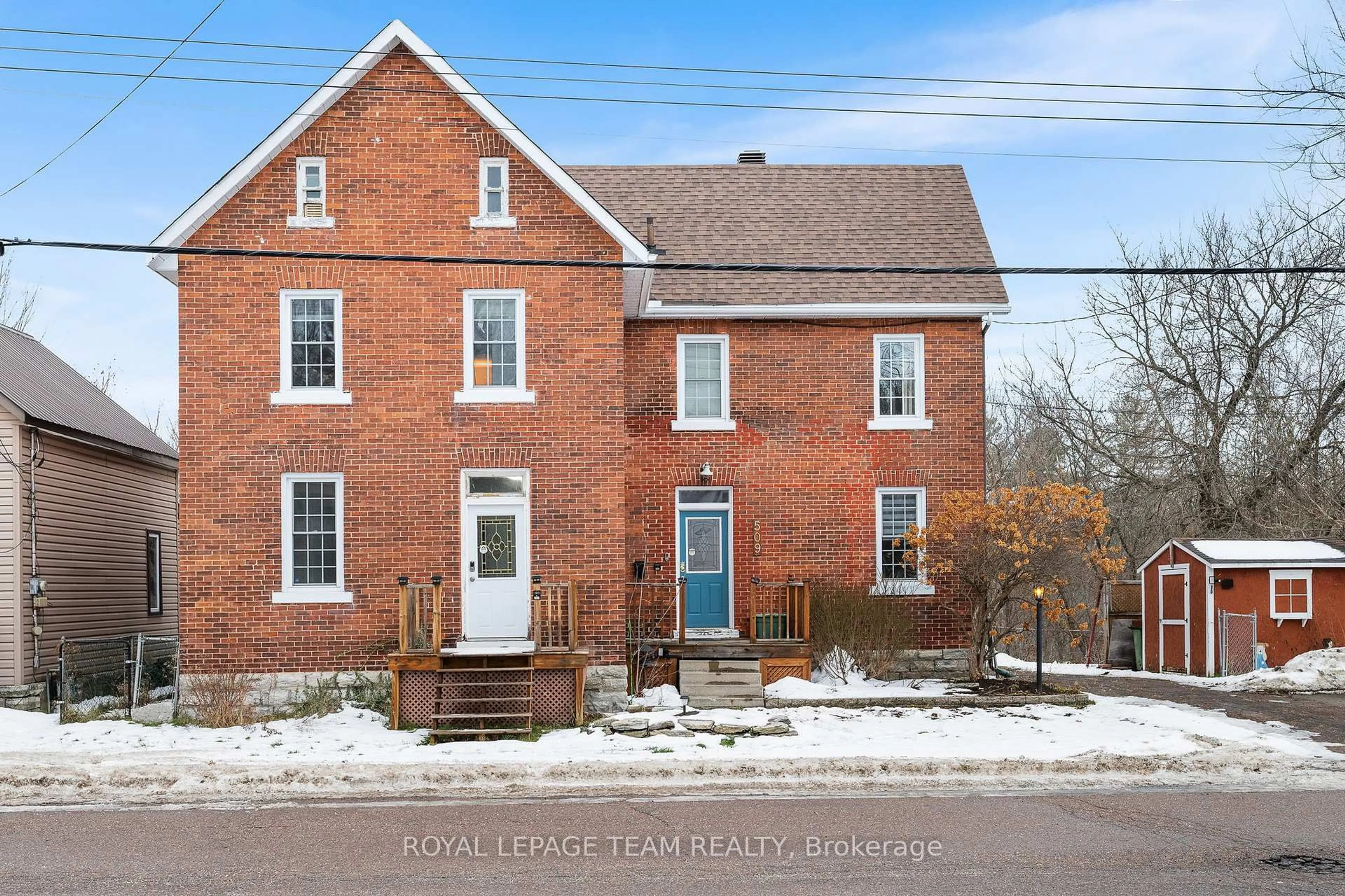 Home with brick exterior material, street for 509 Moffat St, Pembroke Ontario K8A 3Y2