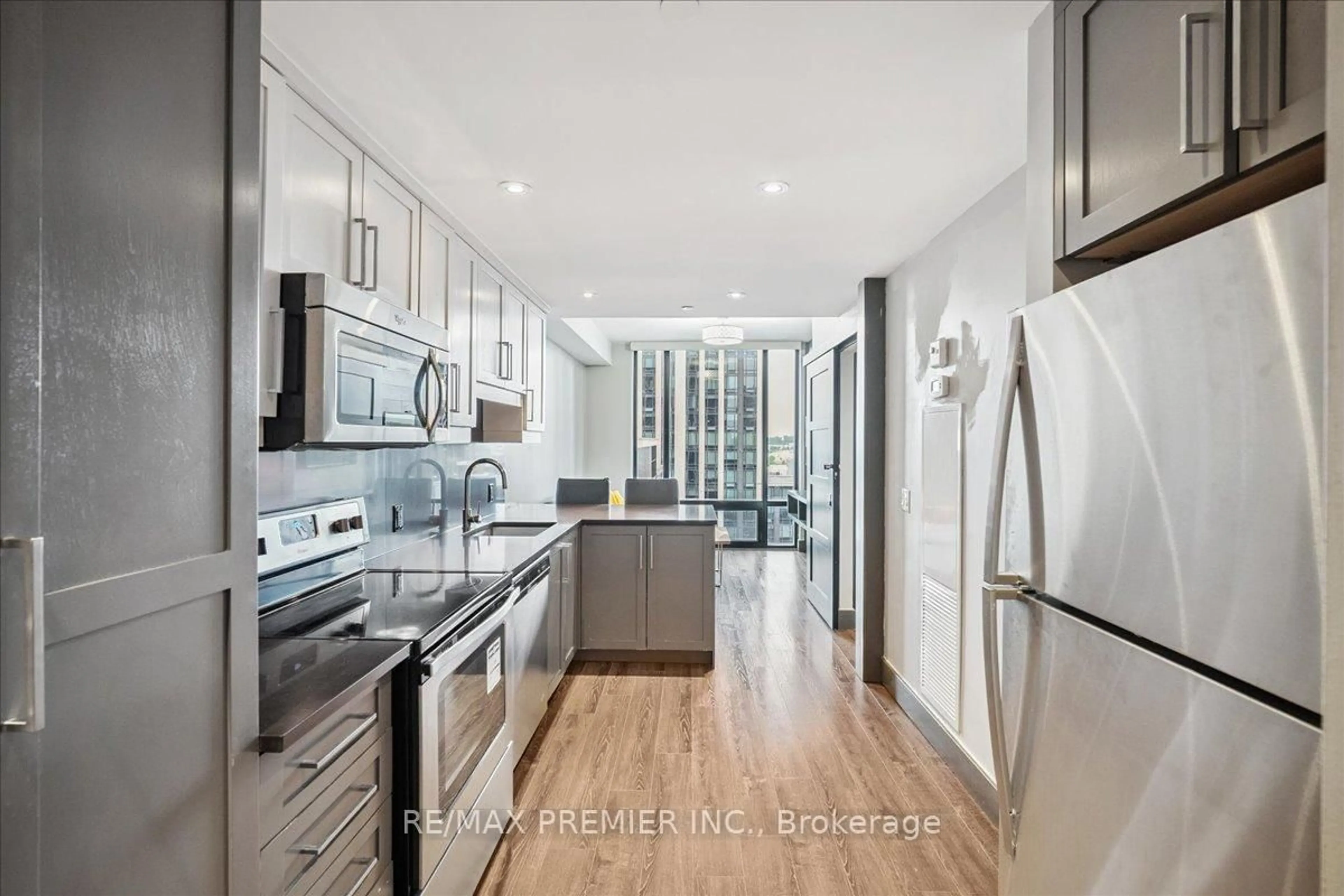 Unknown for 330 Phillip St #S1007, Waterloo Ontario N2L 3W9