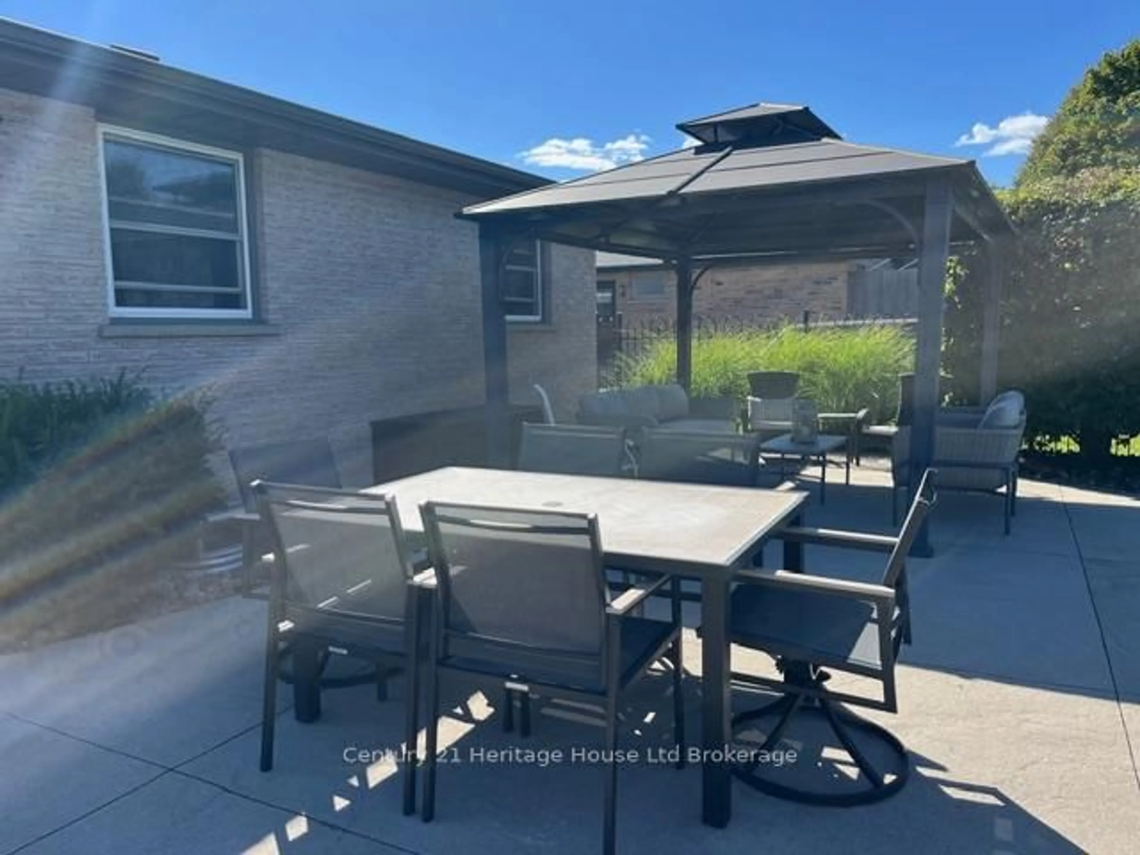 Patio, unknown for 55 Denrich Ave, Tillsonburg Ontario N4G 4X6