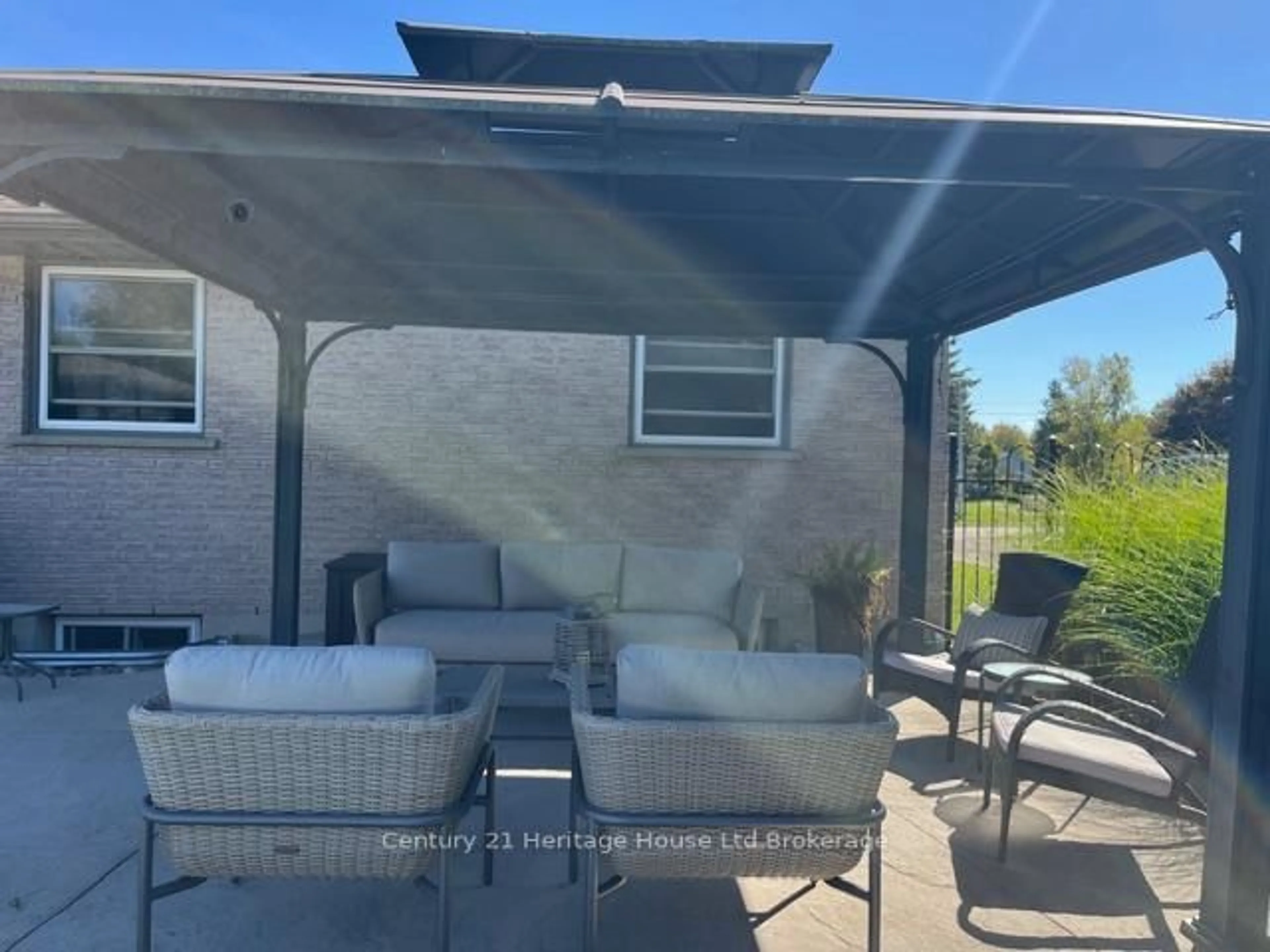 Patio, unknown for 55 Denrich Ave, Tillsonburg Ontario N4G 4X6