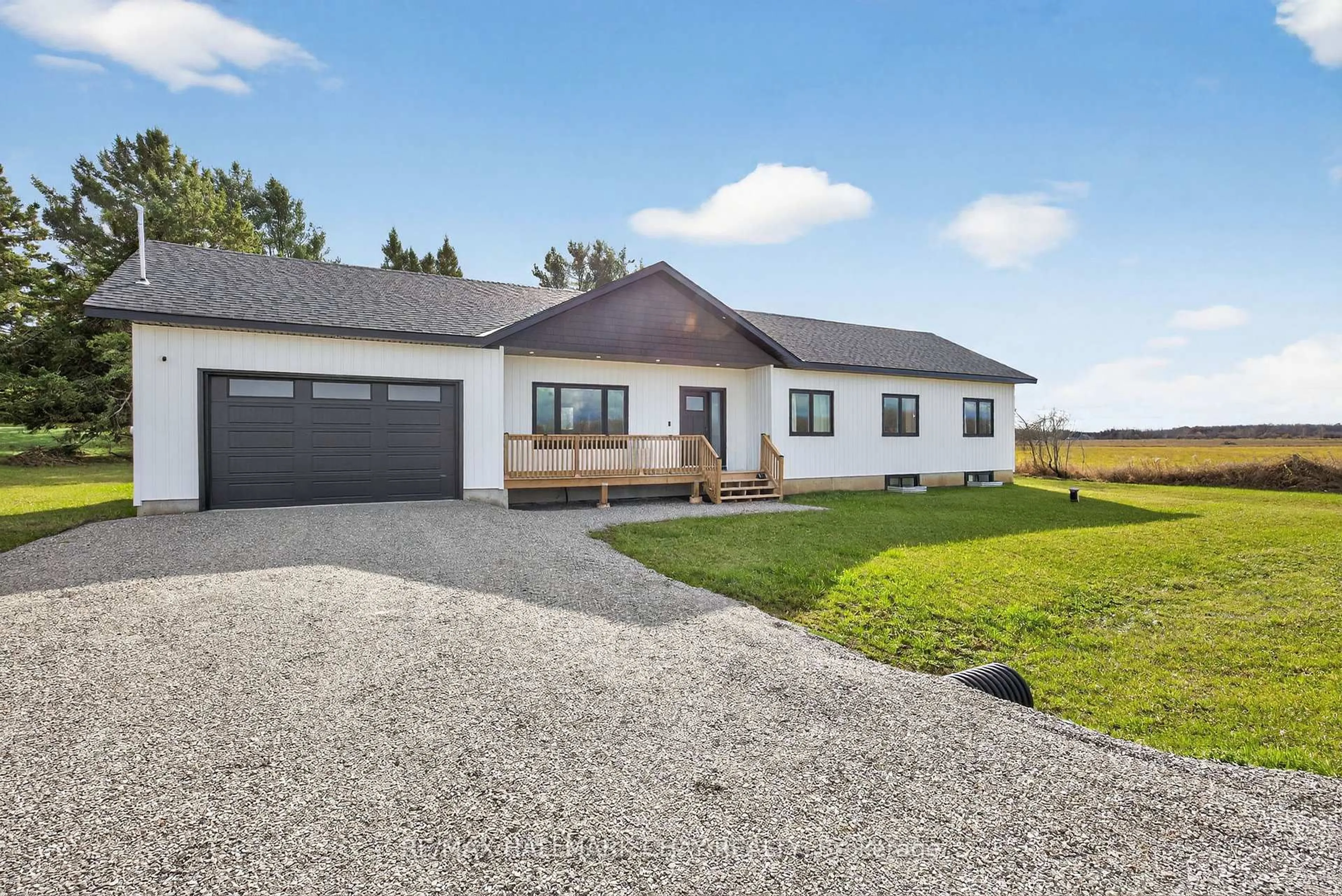 A pic from outside/outdoor area/front of a property/back of a property/a pic from drone, building for 122 Day Dr, Kawartha Lakes Ontario L3V 6H5