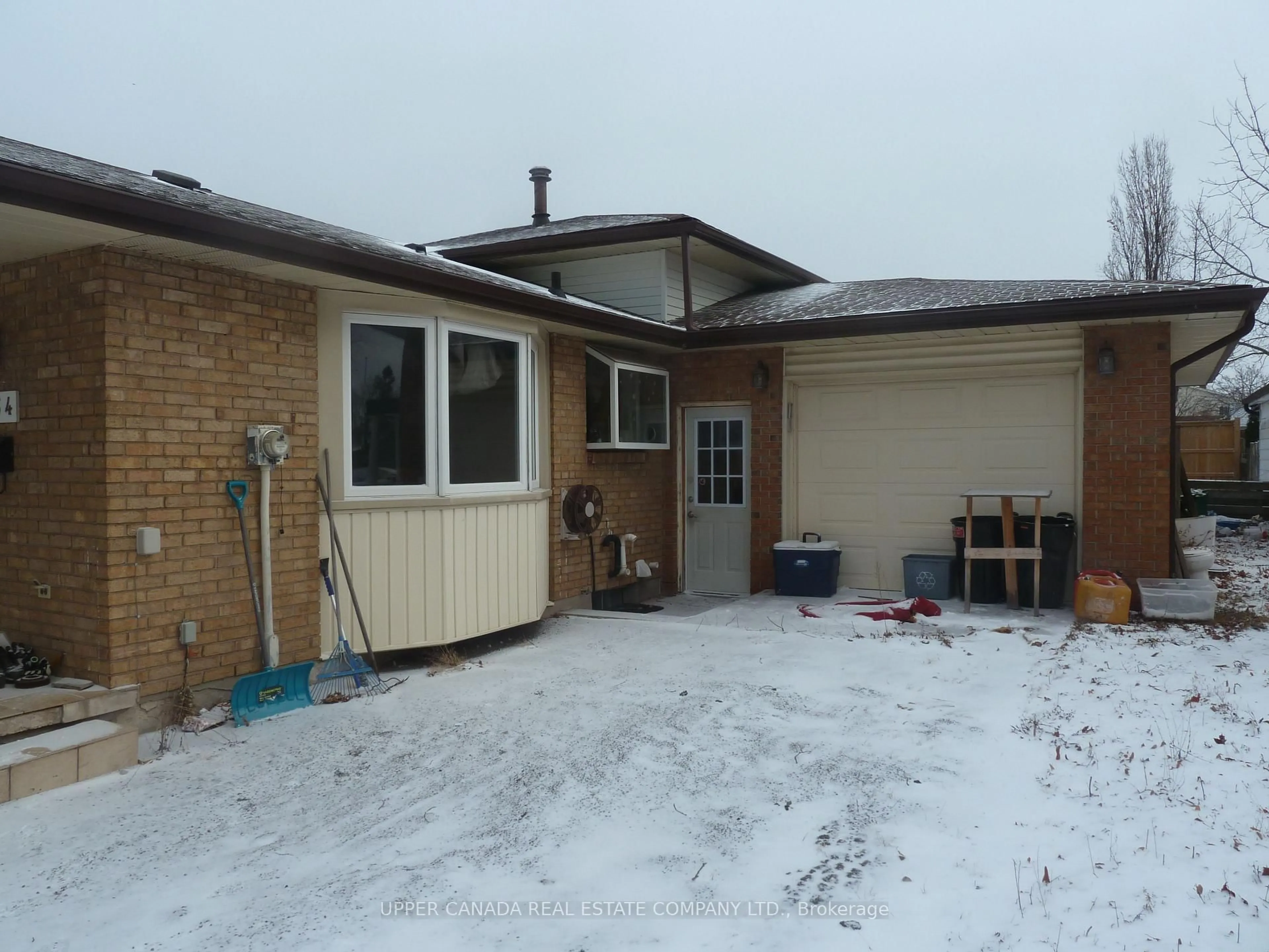 Unknown for 4054 Brookdale Dr, Niagara Falls Ontario L2H 2B3