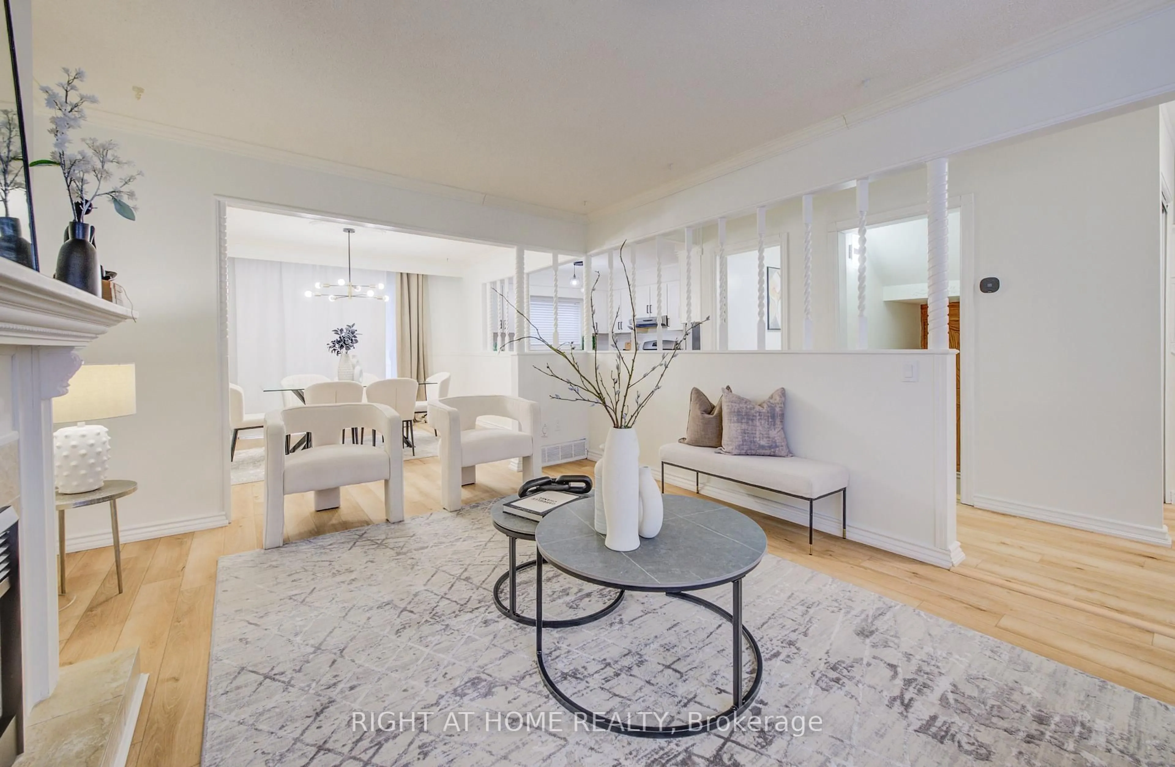 Living room with furniture, unknown for 127 Vintage Cres, Kitchener Ontario N2P 1L1