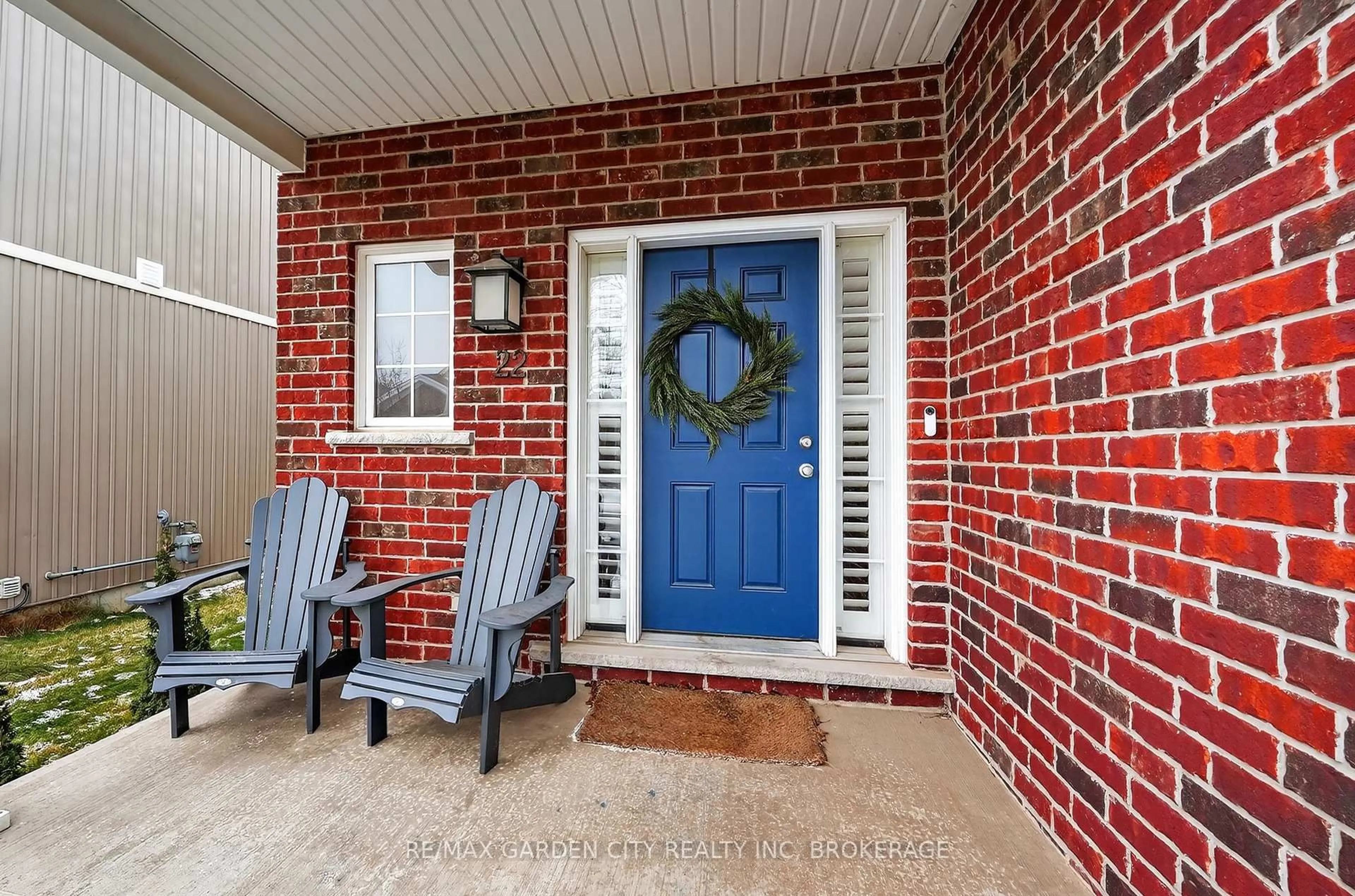 Home with brick exterior material, street for 22 Riesling Dr, Niagara-on-the-Lake Ontario L0S 1J0