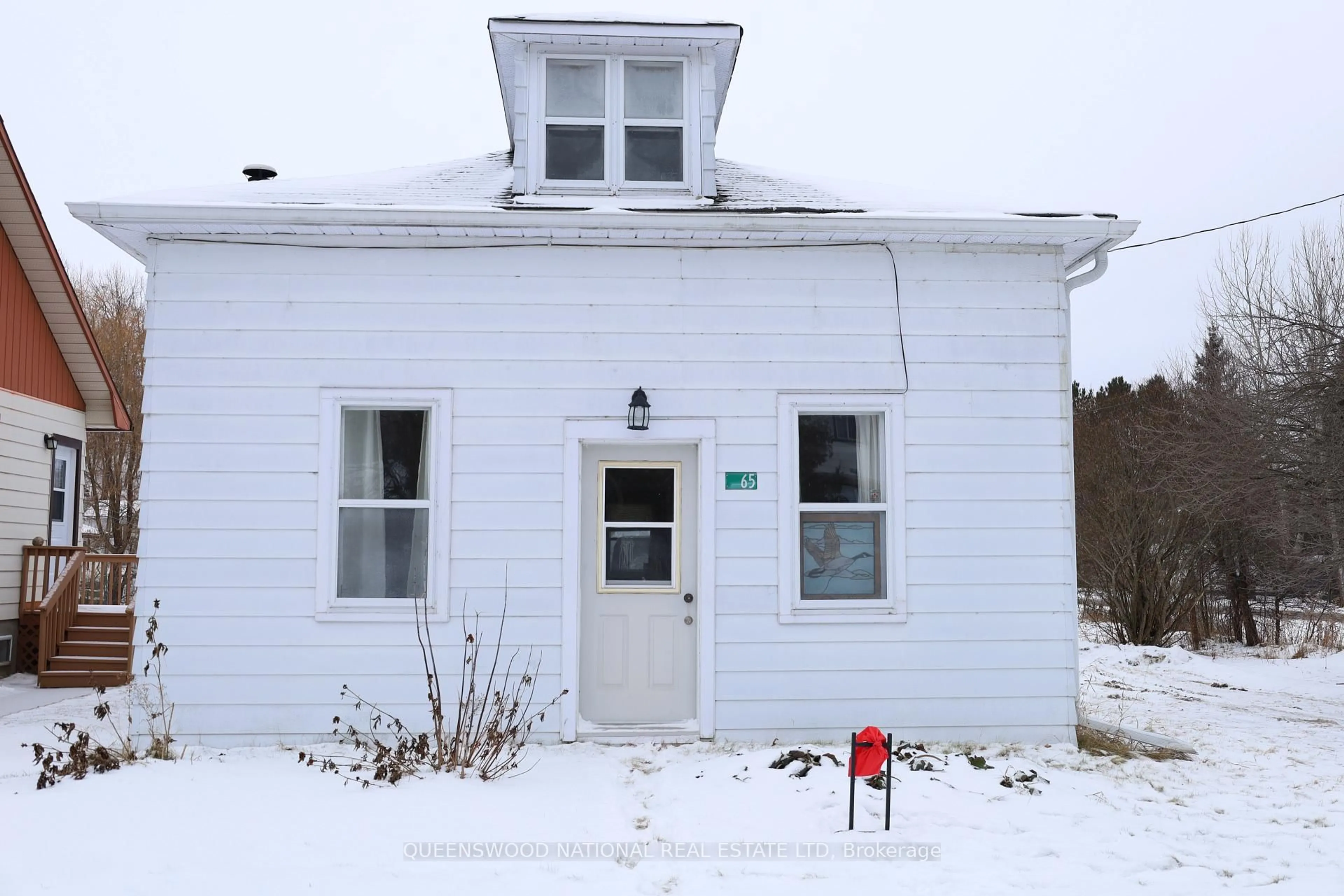 Unknown for 65 Wilno St, Barry's Bay Ontario K0J 1B0