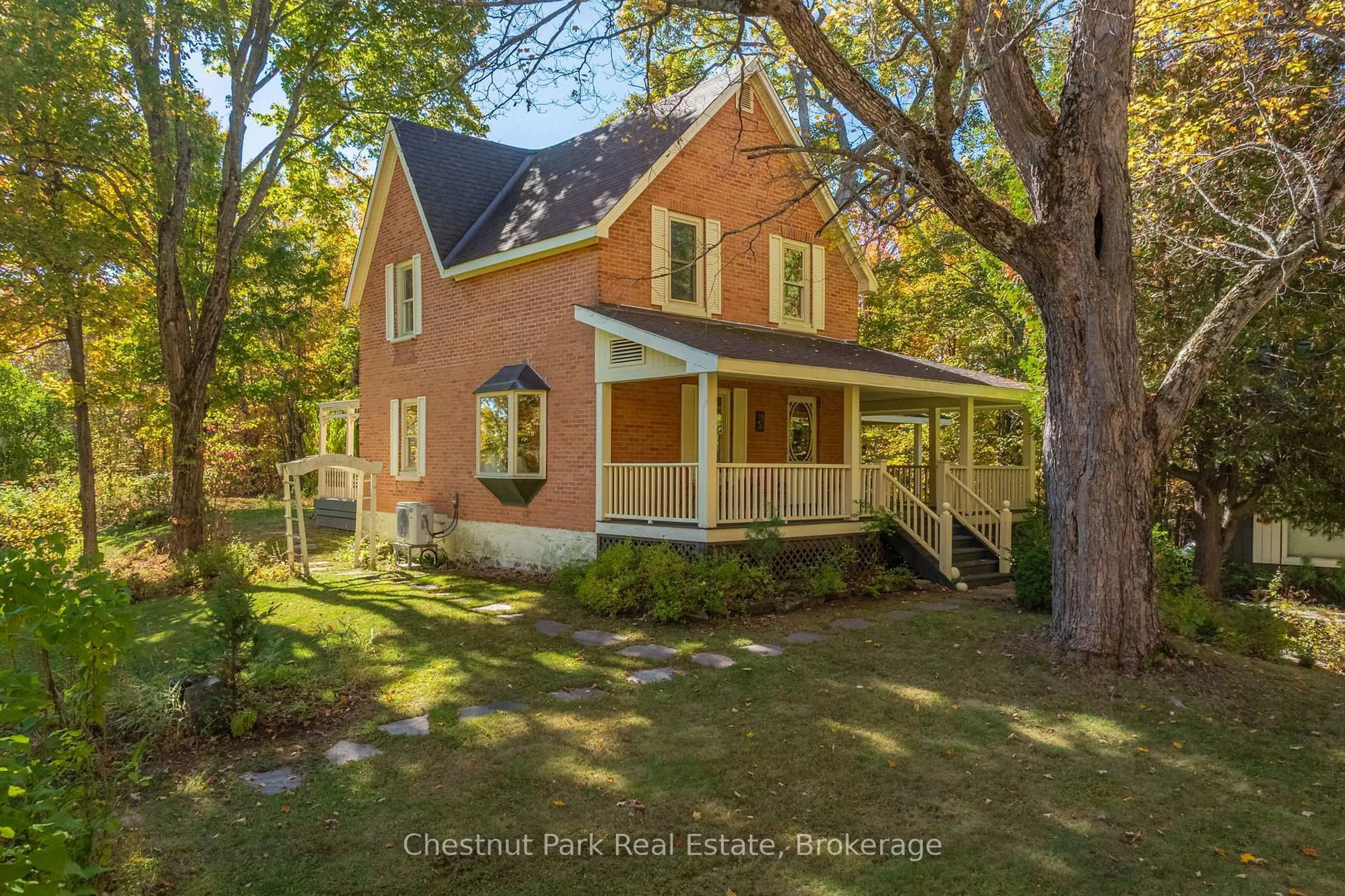 A pic from outside/outdoor area/front of a property/back of a property/a pic from drone, street for 2360 60 Highway, Lake of Bays Ontario P1H 2E5